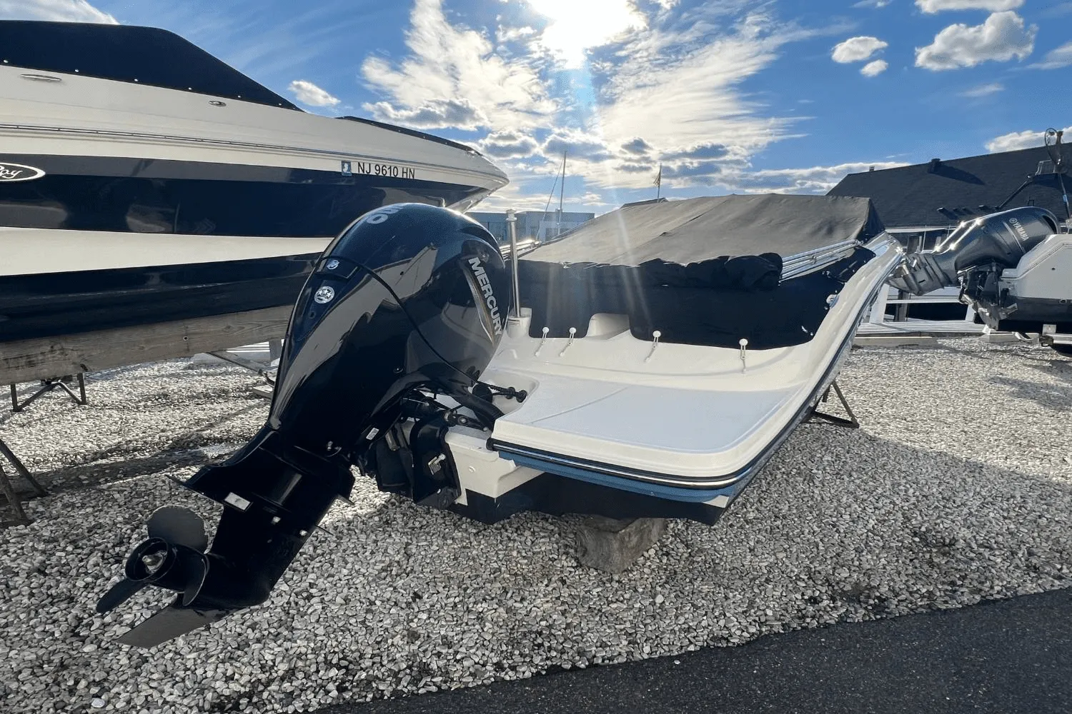 2020 Sea Ray 19 SPX OB Image Thumbnail #2