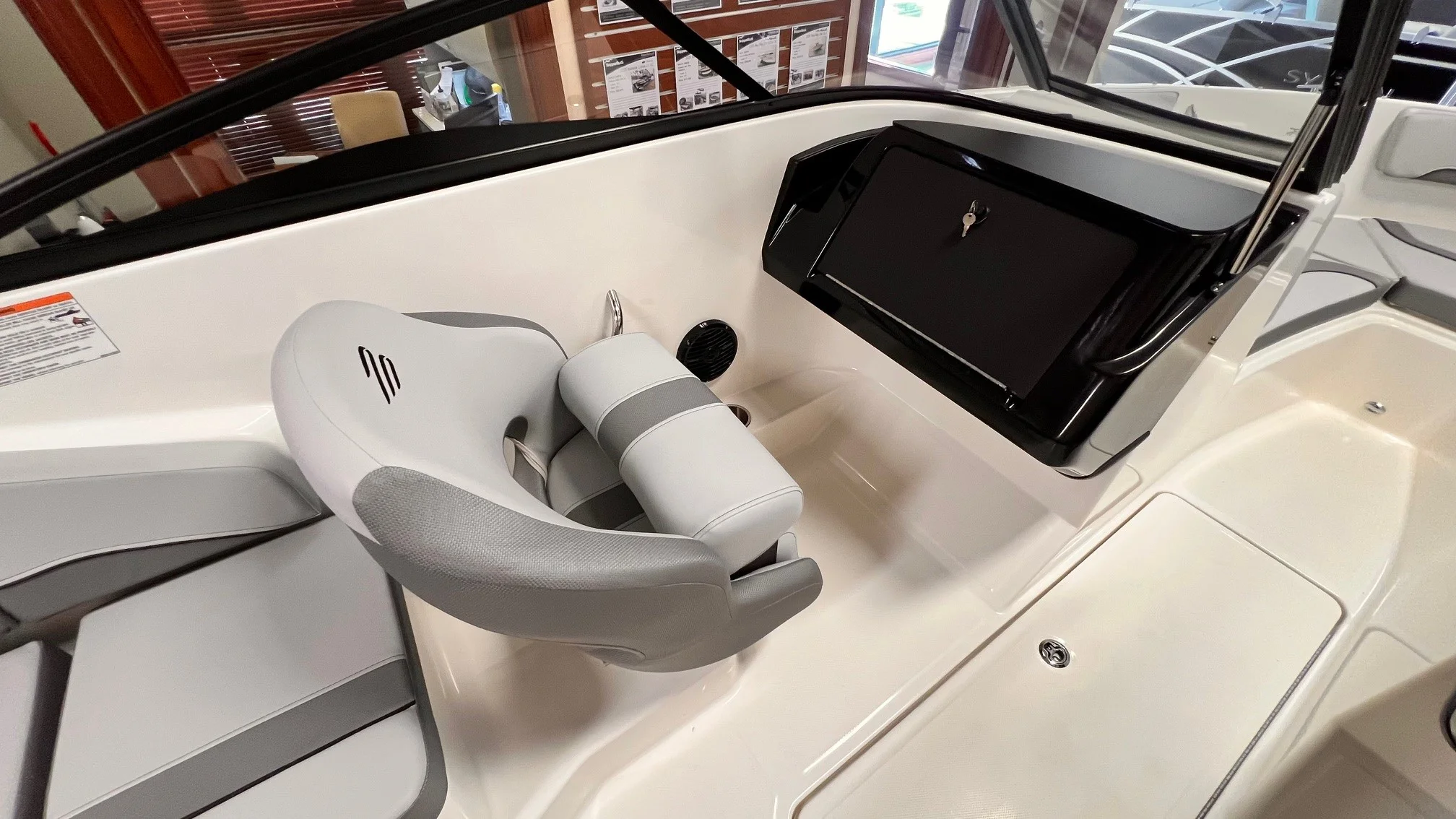 2025 Bayliner V20I Image Thumbnail #11