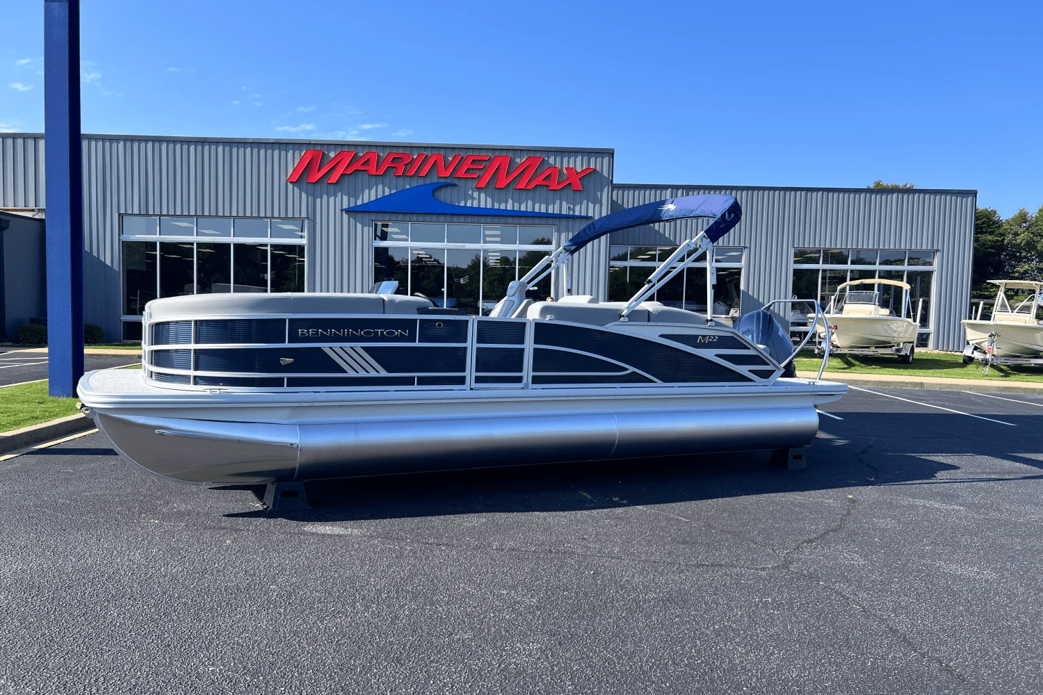 2025 Bennington 22MSB Image Thumbnail #0