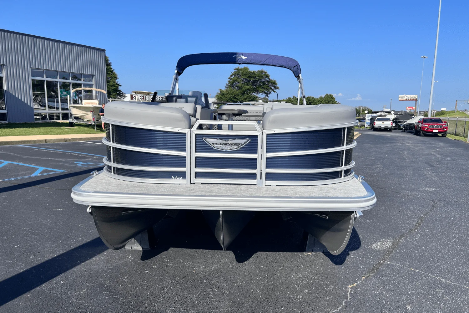 2025 Bennington 22MSB Image Thumbnail #2