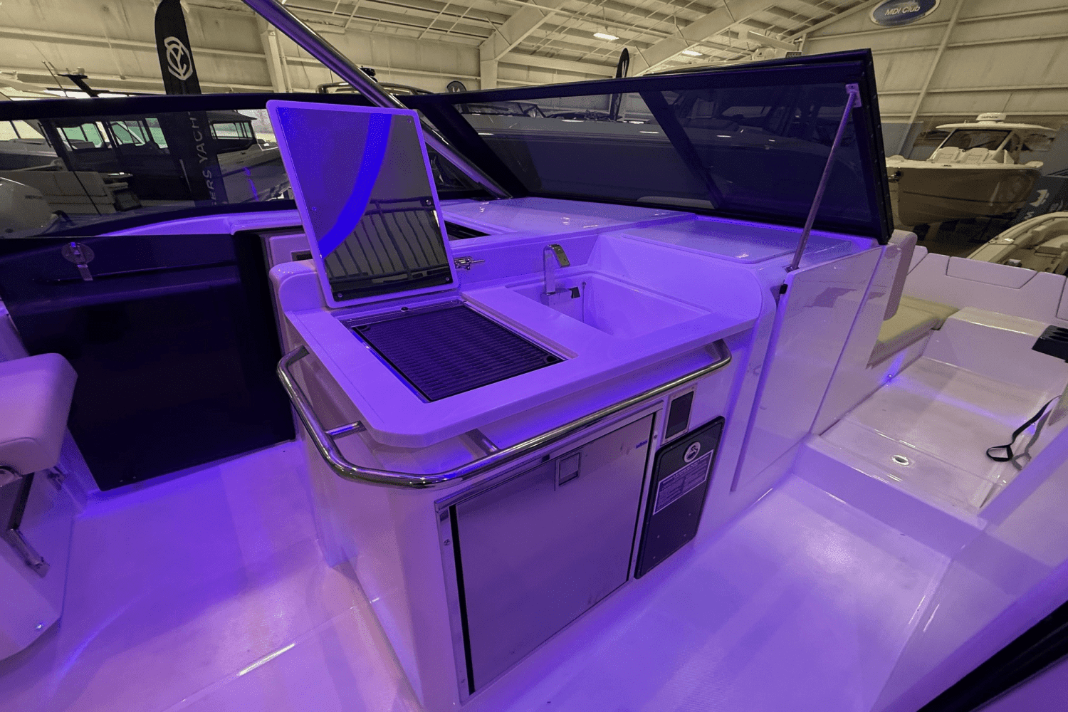 2025 Aquila 32 Image Thumbnail #16