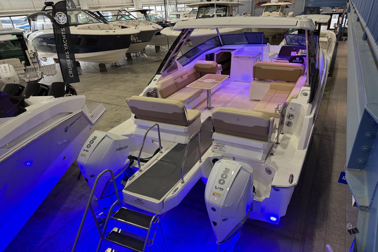 2025 Aquila 32 Image Thumbnail #6