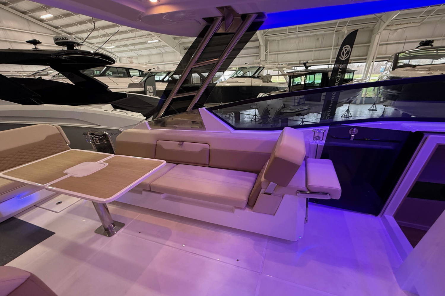 2025 Aquila 32 Image Thumbnail #18