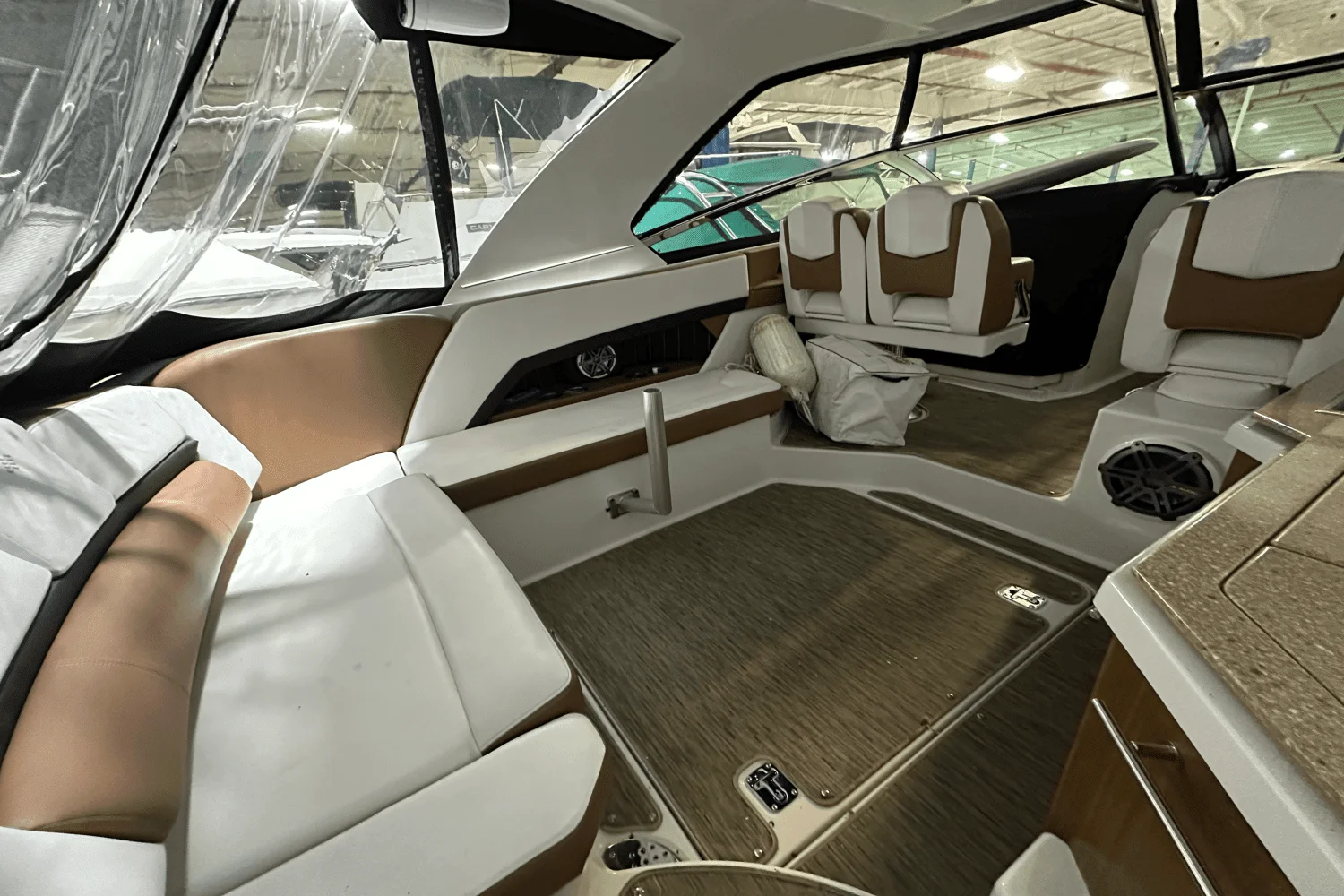 2018 Four Winns H350 Image Thumbnail #0