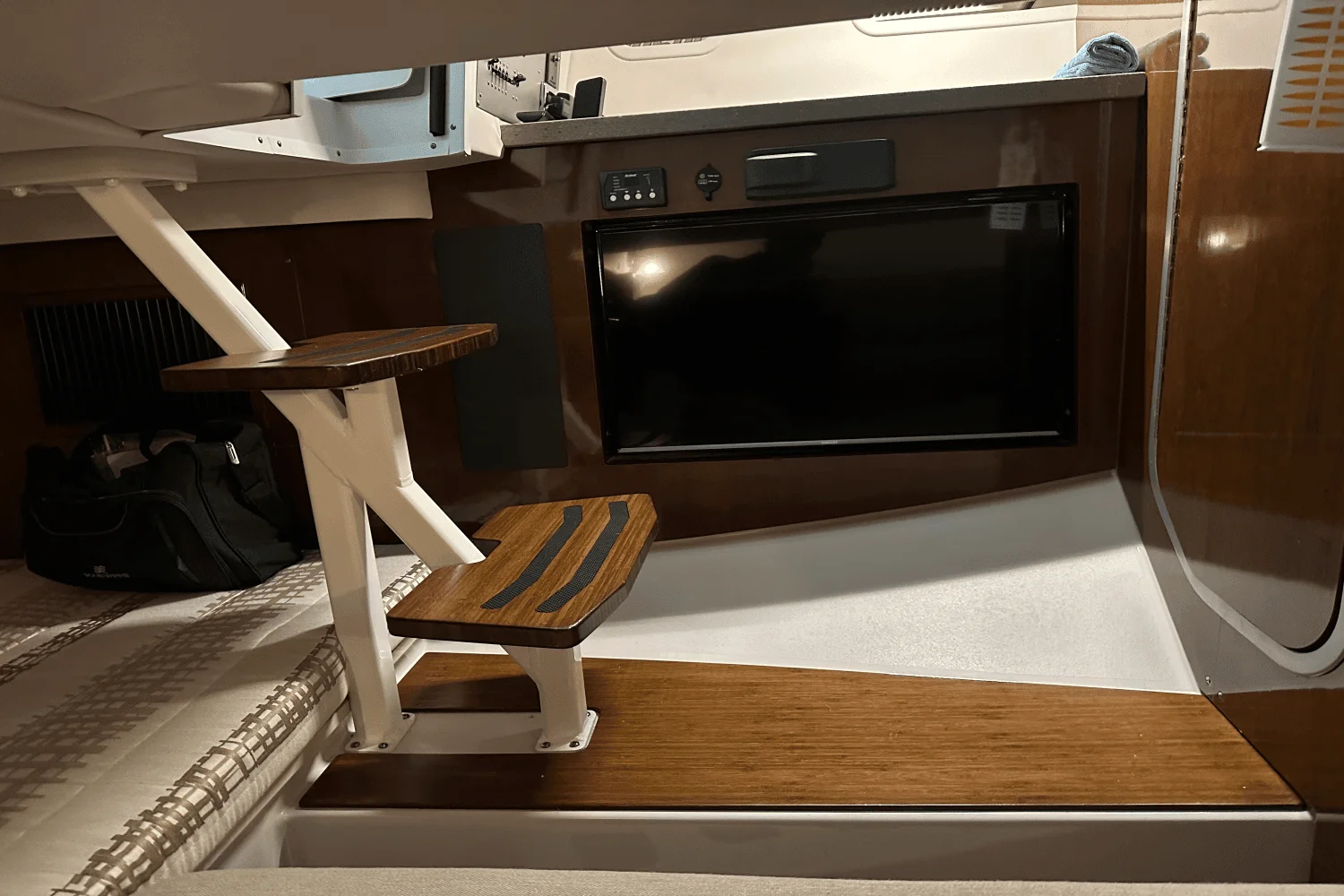 2018 Four Winns H350 Image Thumbnail #17