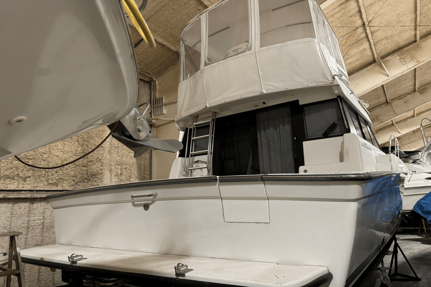 1993 Silverton 37 CONVERTIBLE Image Thumbnail #1