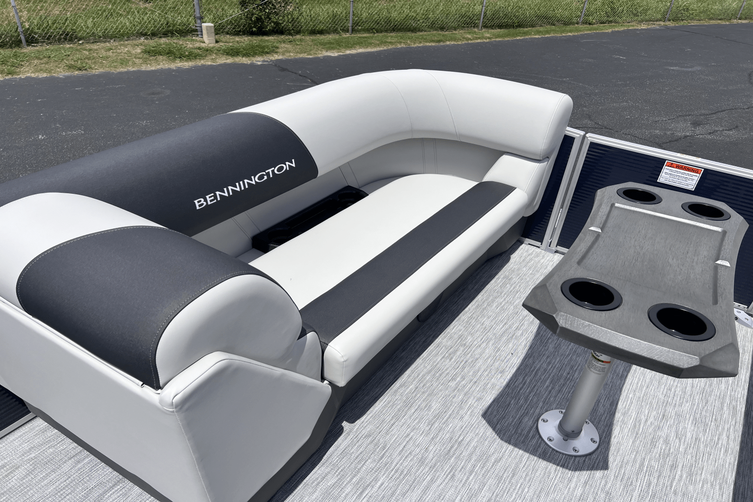 2025 Bennington 20SSR Image Thumbnail #12
