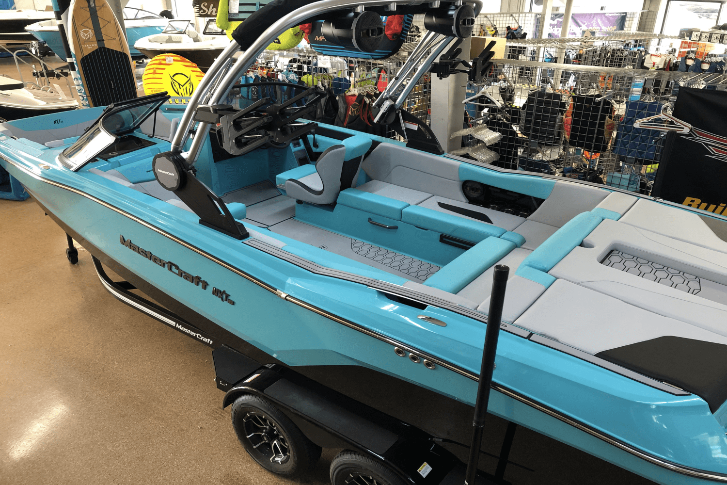 Thumbnail 3 for 2025 Mastercraft NXT24