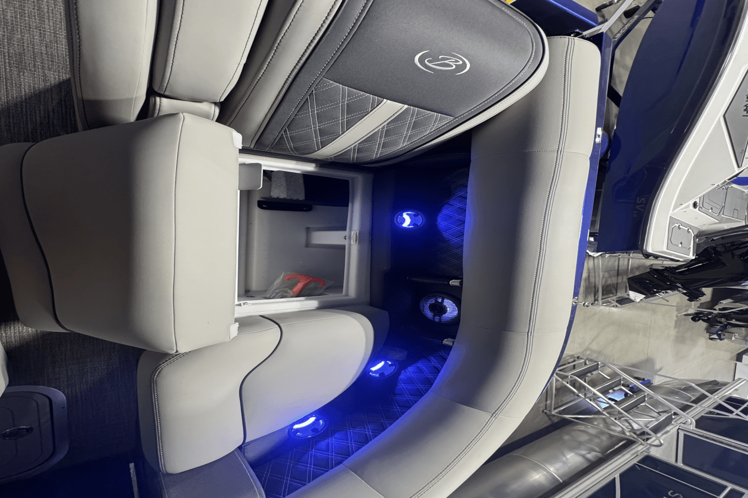 2023 Barletta RESERVE V26 MTT Image Thumbnail #12