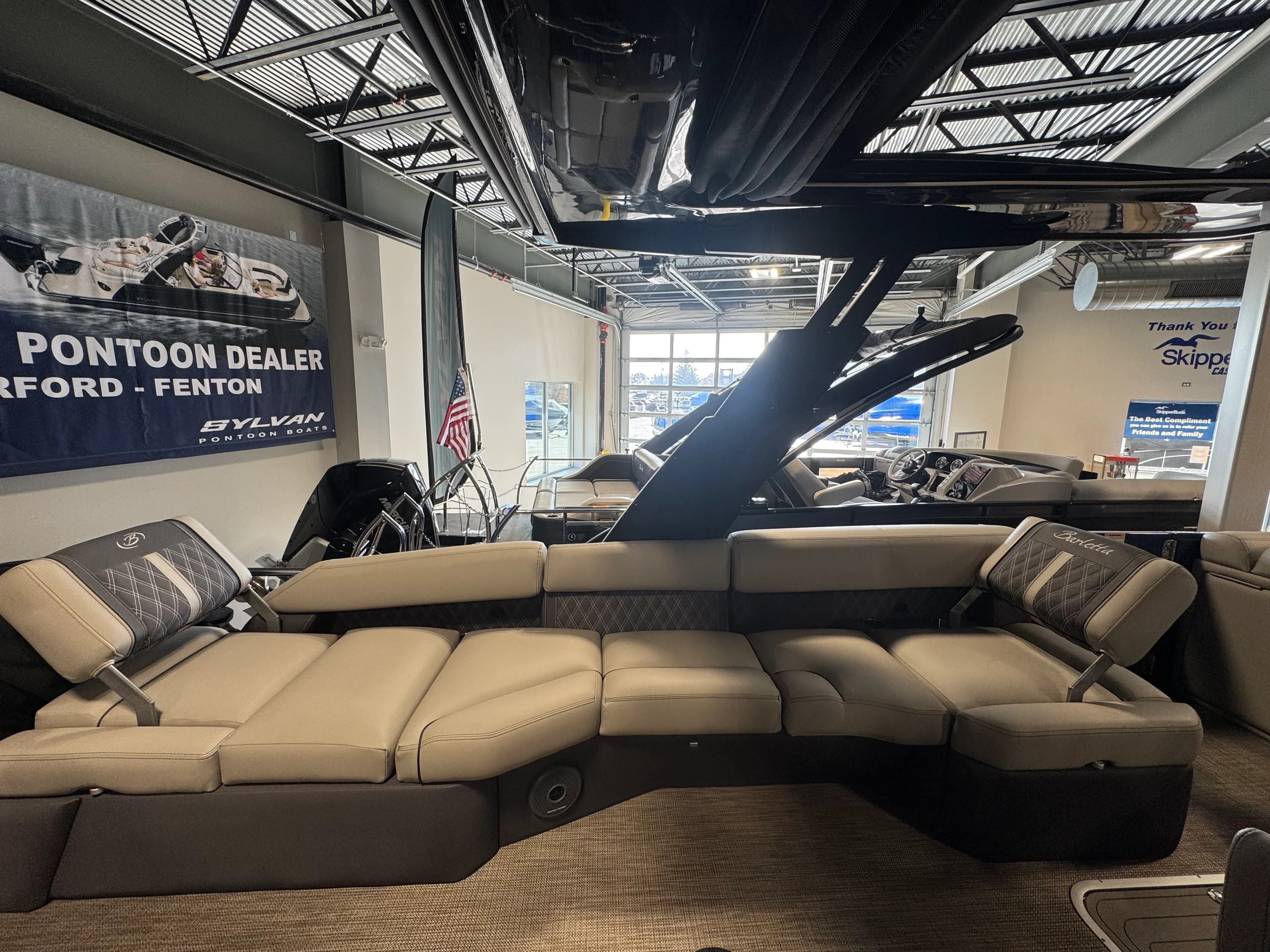 2023 Barletta RESERVE V26 MTT Image Thumbnail #28