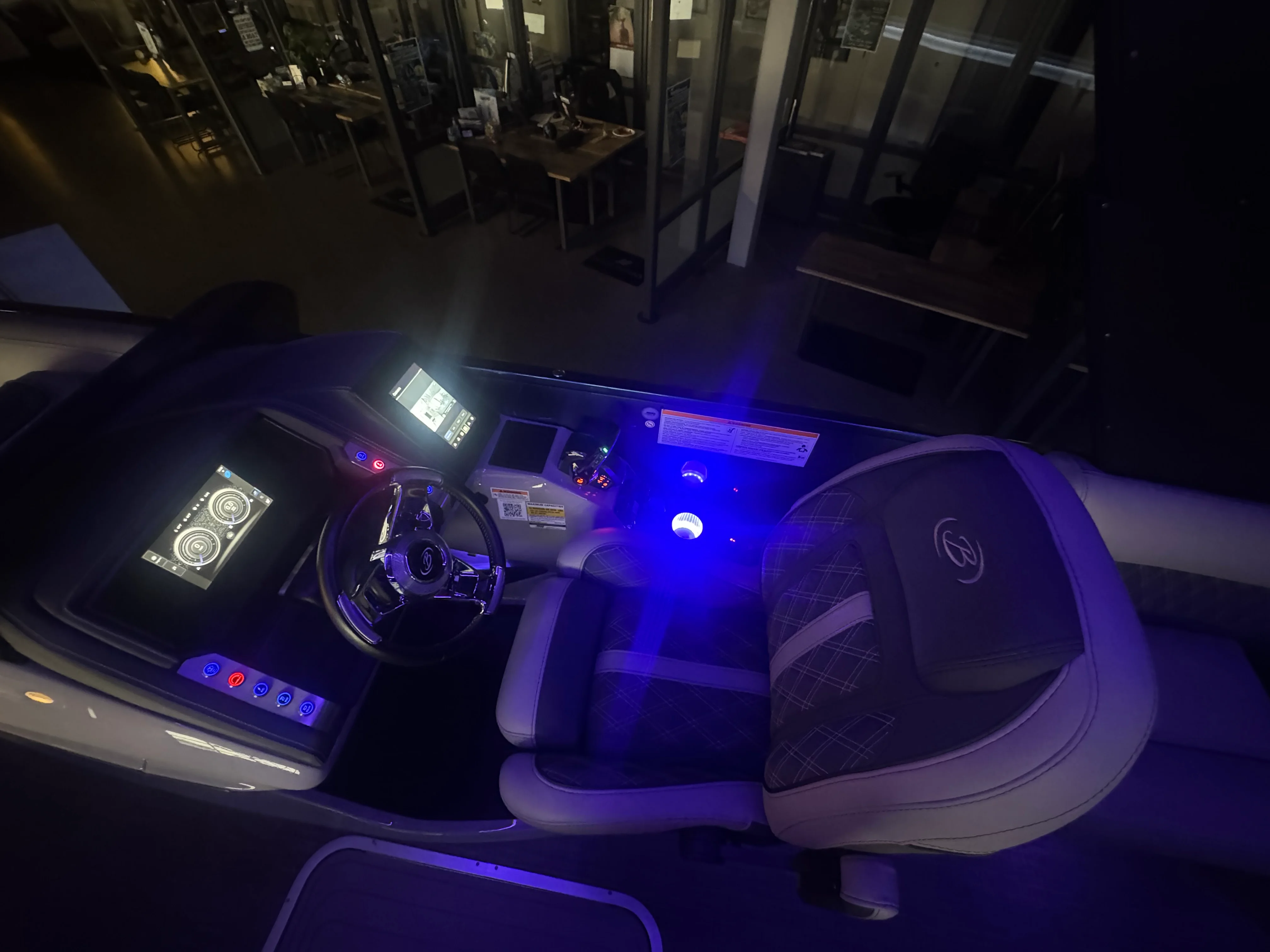 2023 Barletta RESERVE V26 MTT Image Thumbnail #16