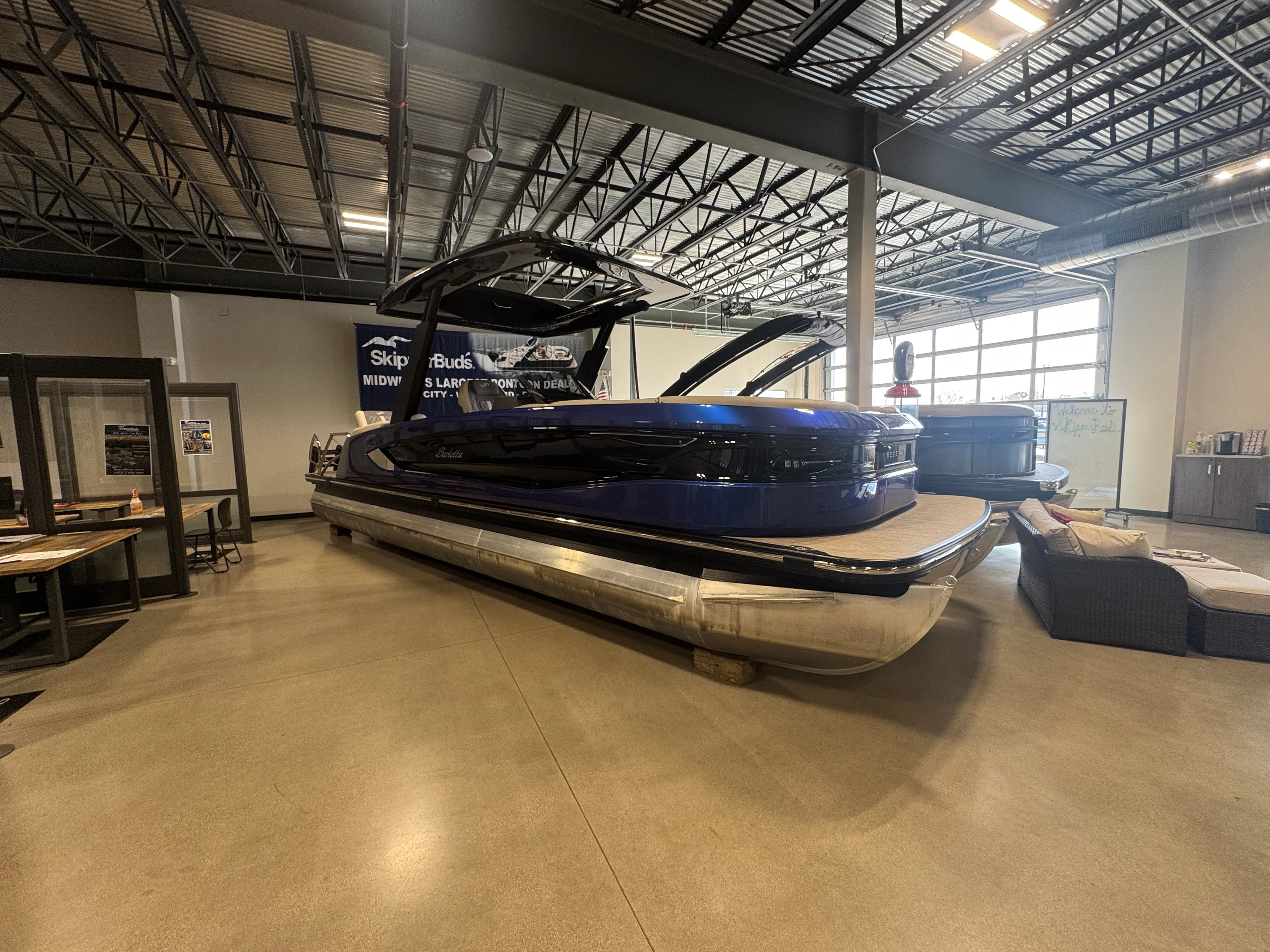 2023 Barletta RESERVE V26 MTT Image Thumbnail #1