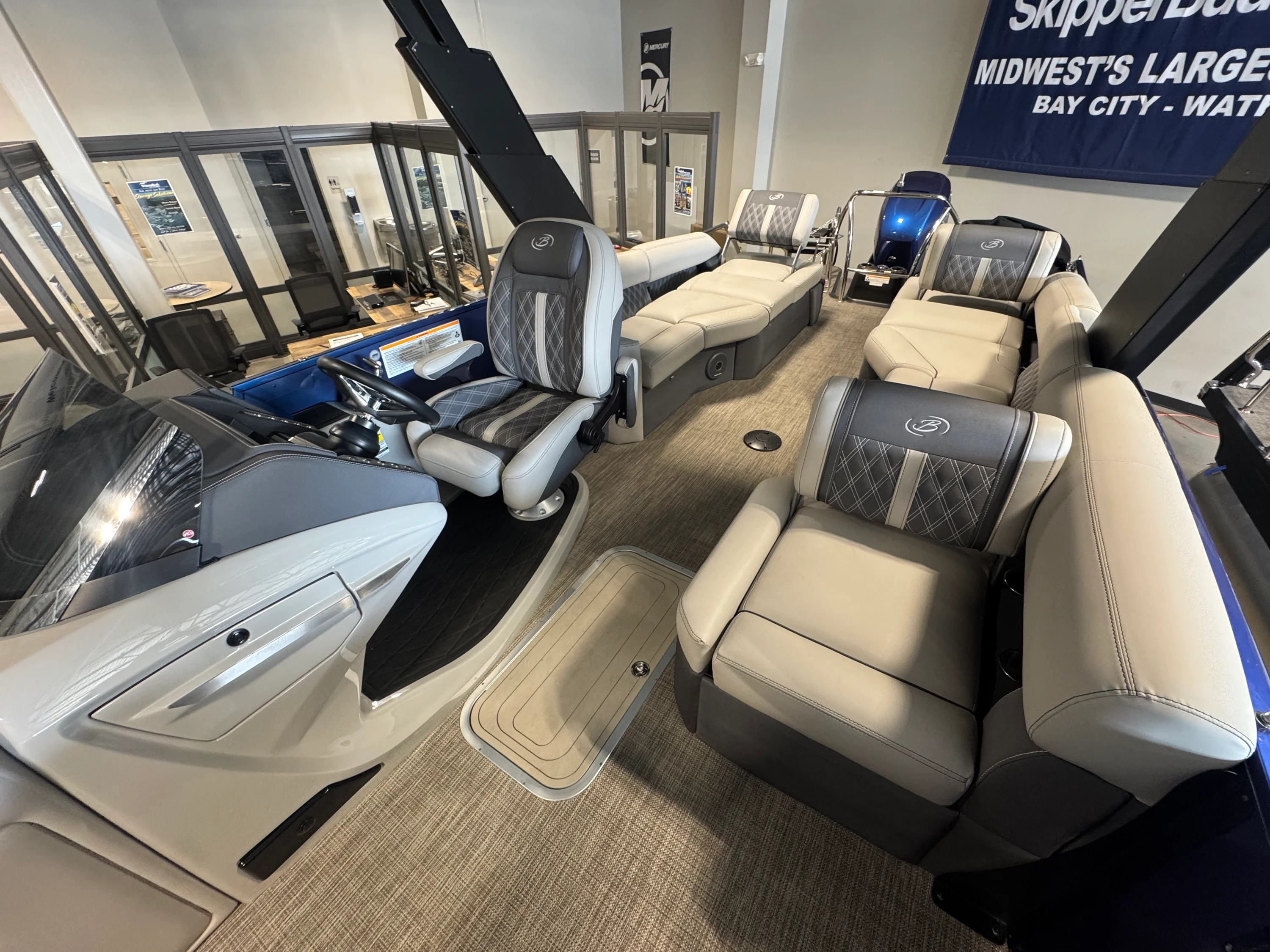 2023 Barletta RESERVE V26 MTT Image Thumbnail #24