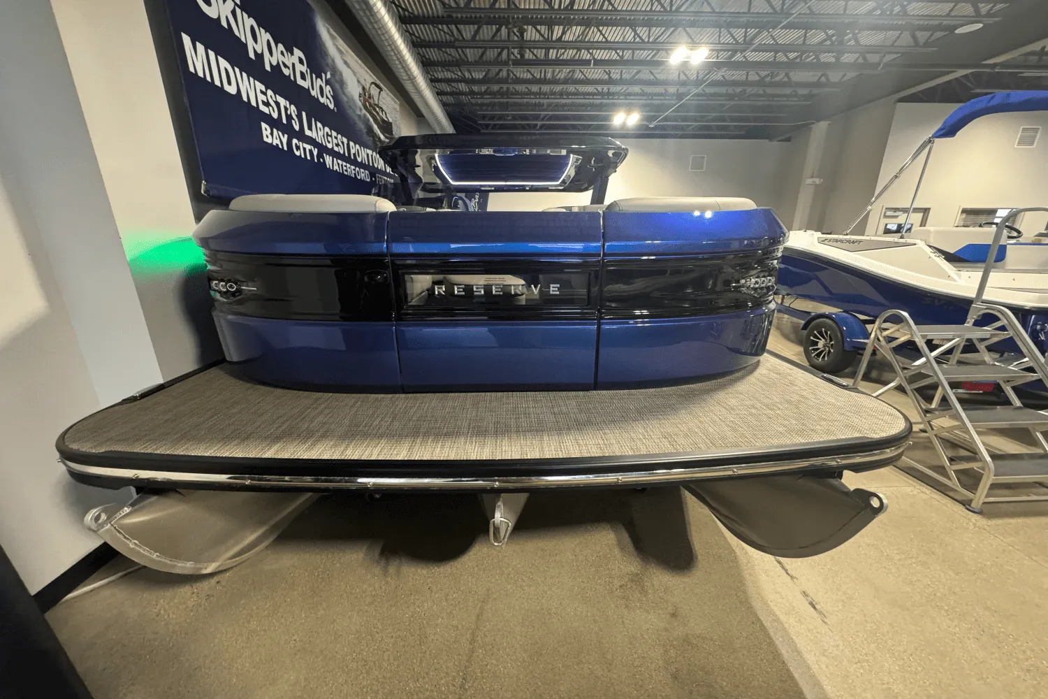 2023 Barletta RESERVE V26 MTT Image Thumbnail #1