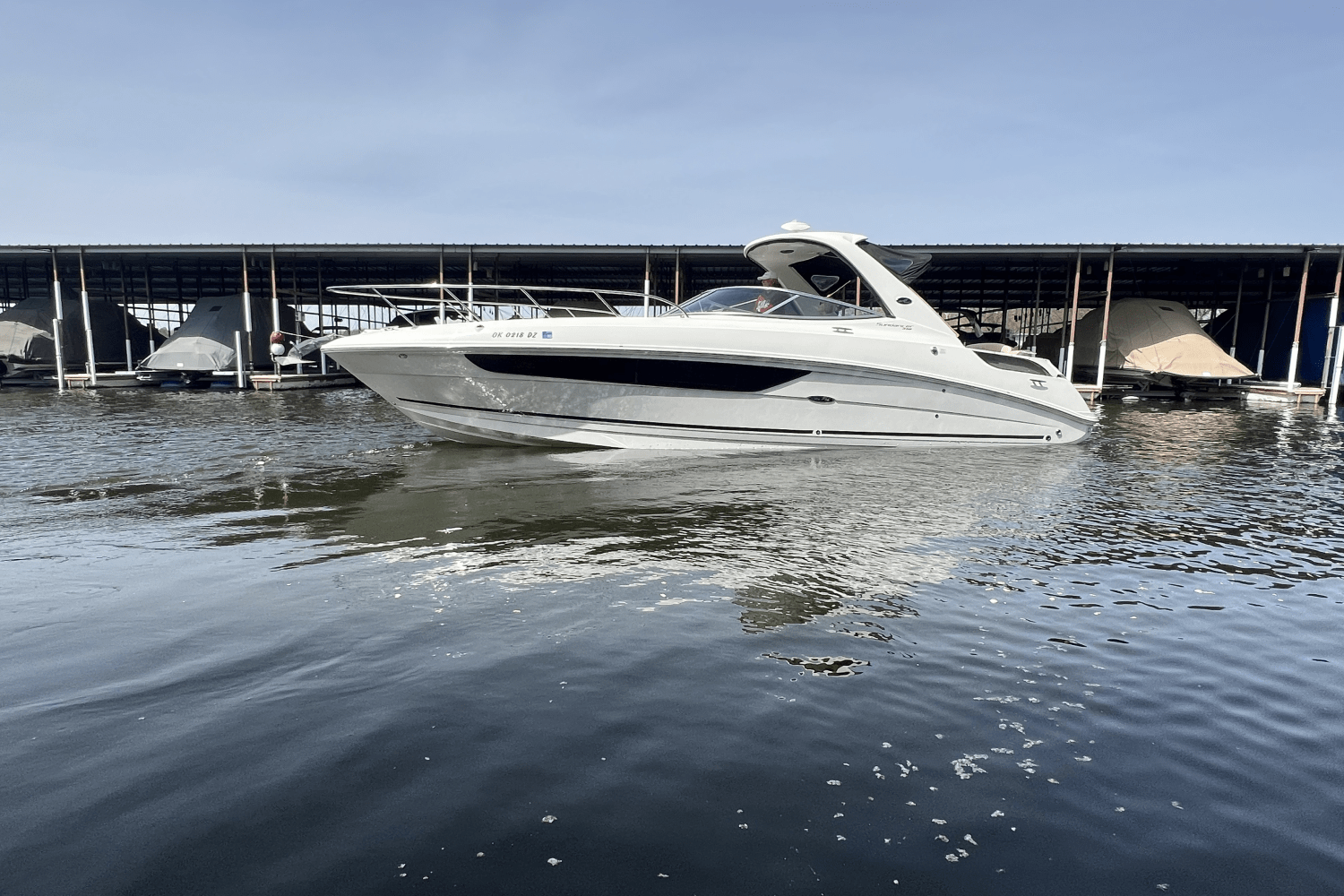 2015 Sea Ray 310 SUNDANCER Image Thumbnail #2