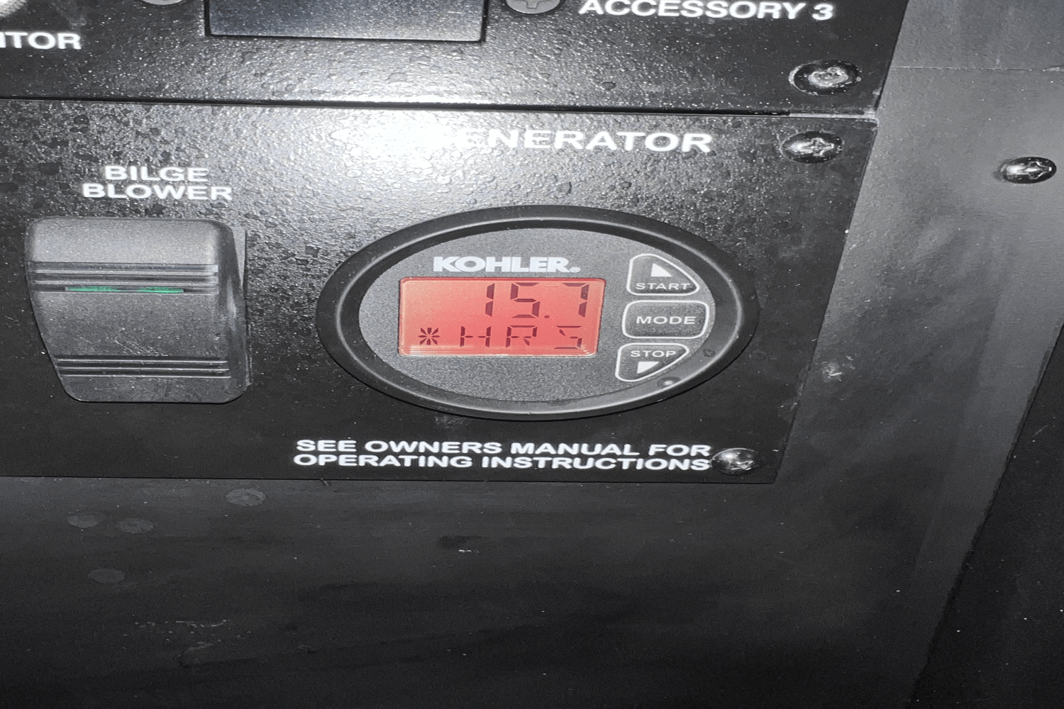 2015 Sea Ray 310 SUNDANCER Image Thumbnail #14