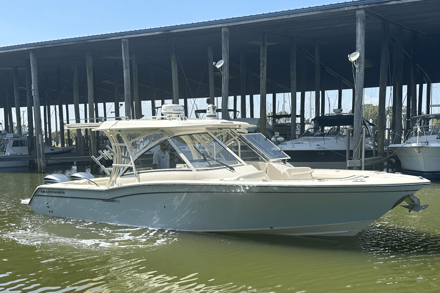2019 Grady-White FREEDOM 325 Image Thumbnail #5