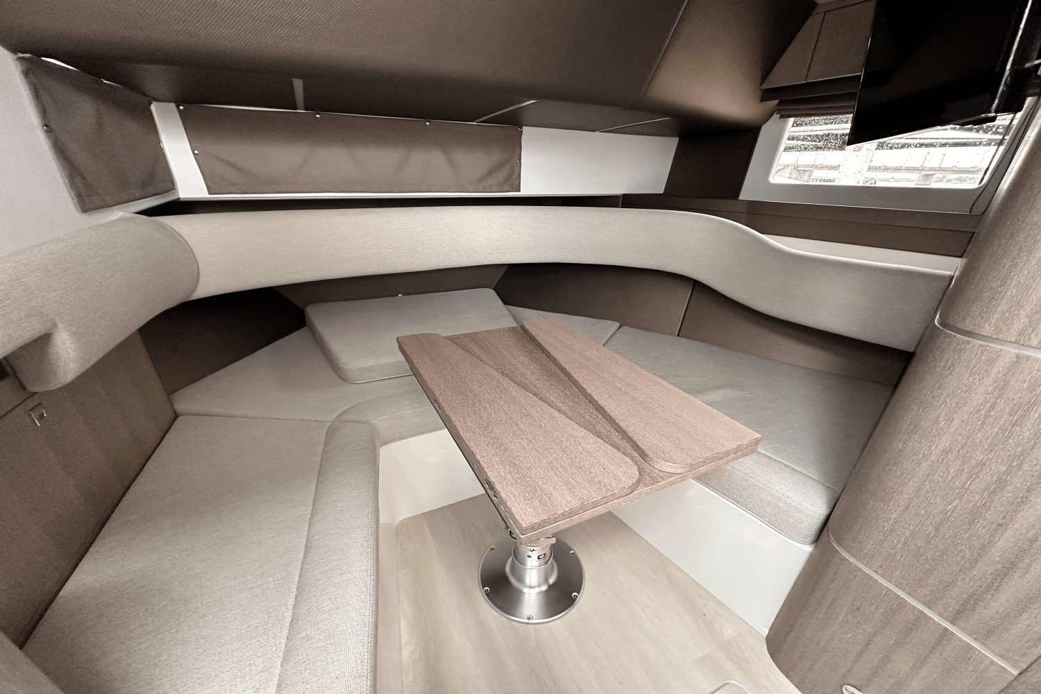 2025 Galeon 375 GTO Image Thumbnail #24