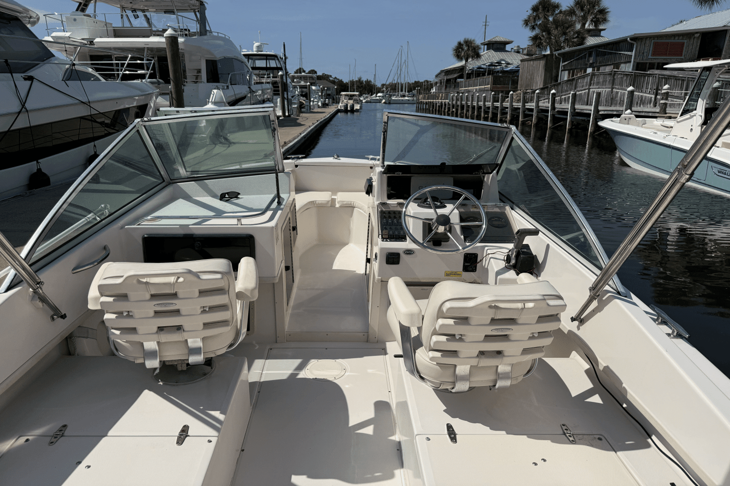2002 Grady-White 223 DUAL CONSOLE Image Thumbnail #10