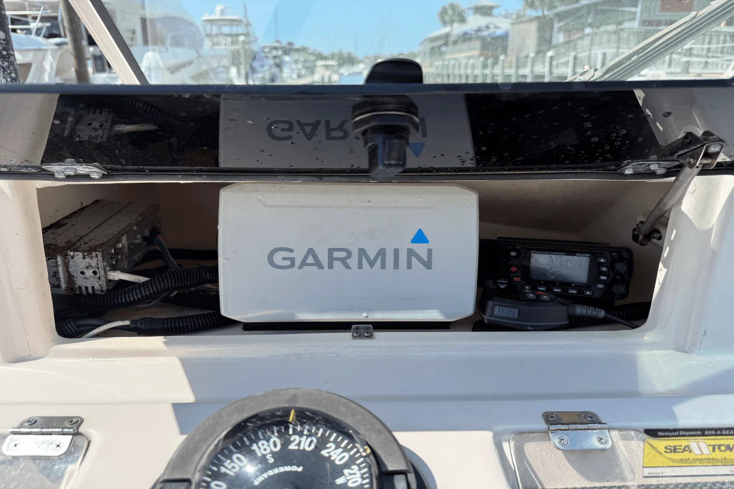 2002 Grady-White 223 DUAL CONSOLE Image Thumbnail #13