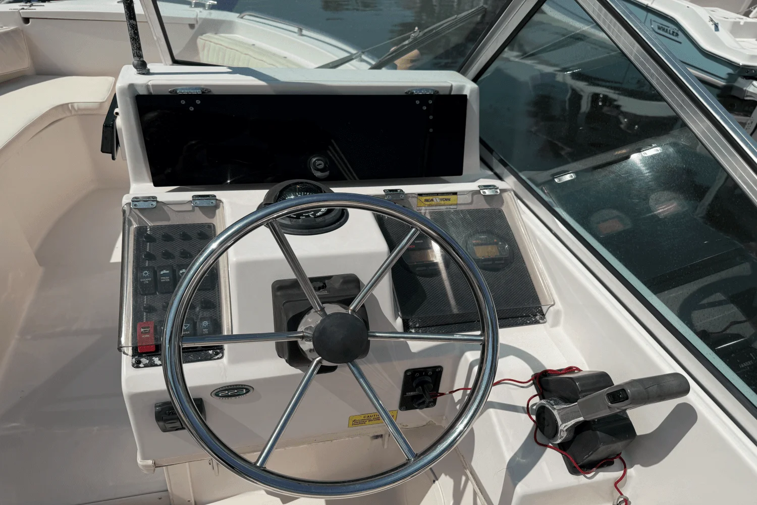 2002 Grady-White 223 DUAL CONSOLE Image Thumbnail #20