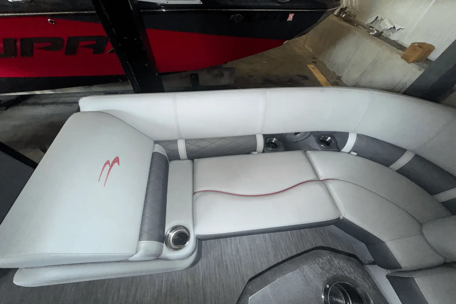 2022 Bennington 21 LSB Image Thumbnail #6