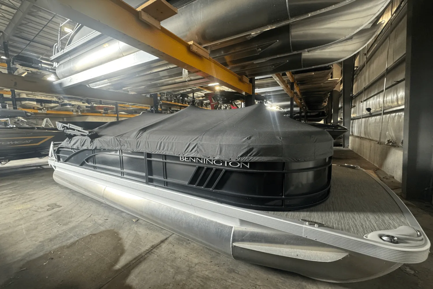 2022 Bennington 21 LSB Image Thumbnail #0