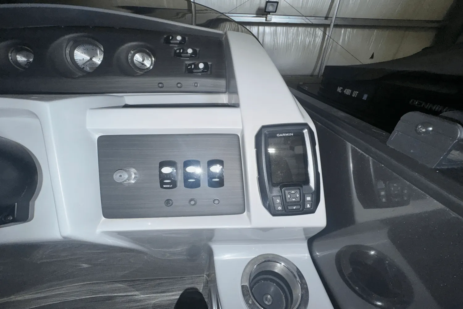 2022 Bennington 21 LSB Image Thumbnail #12