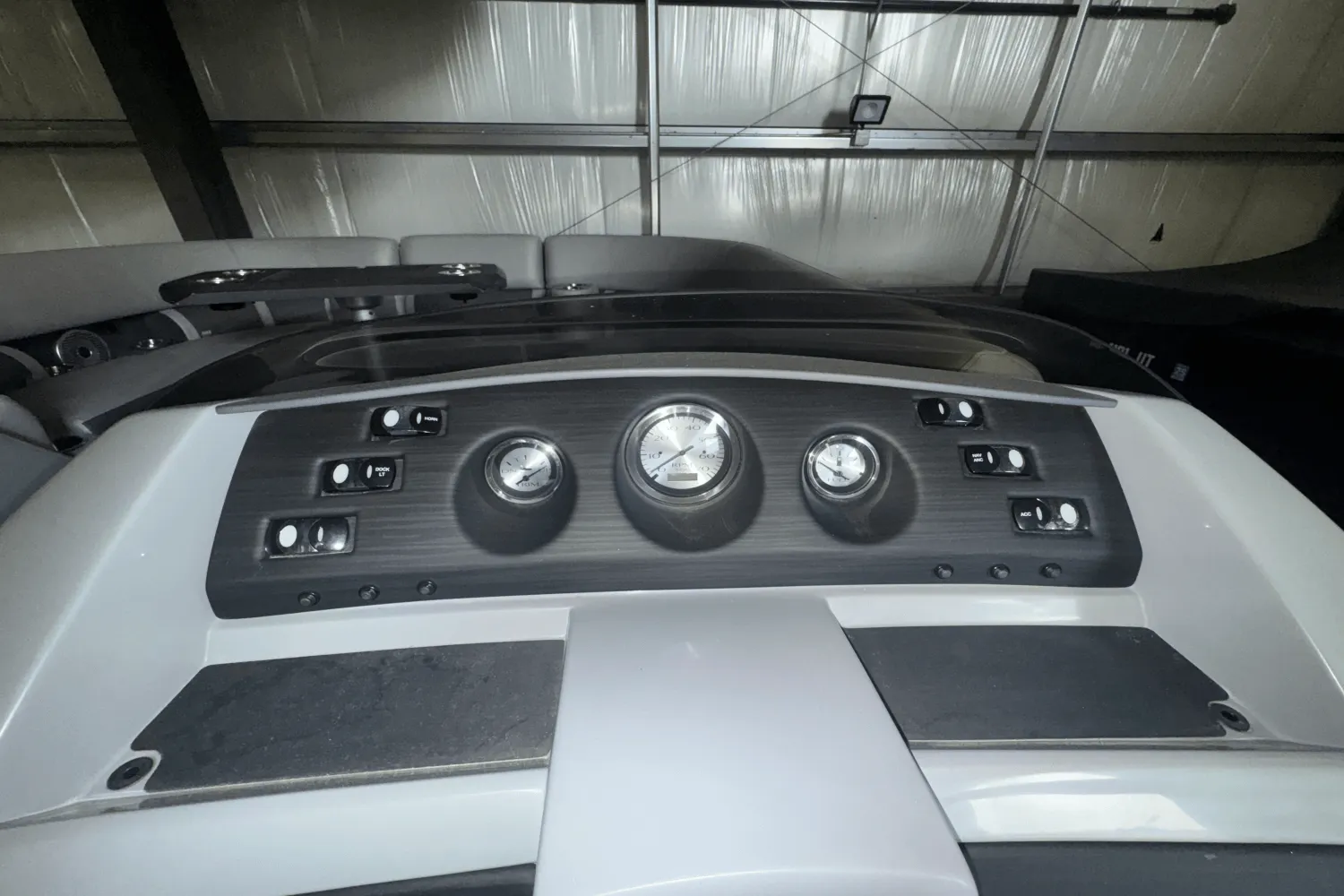 2022 Bennington 21 LSB Image Thumbnail #11