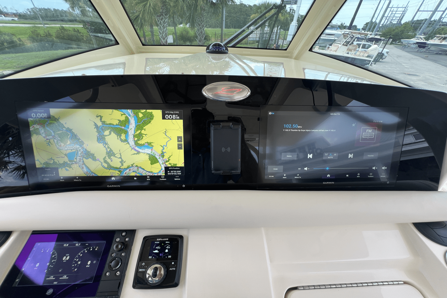 2026 Scout 330 LXF Image Thumbnail #20