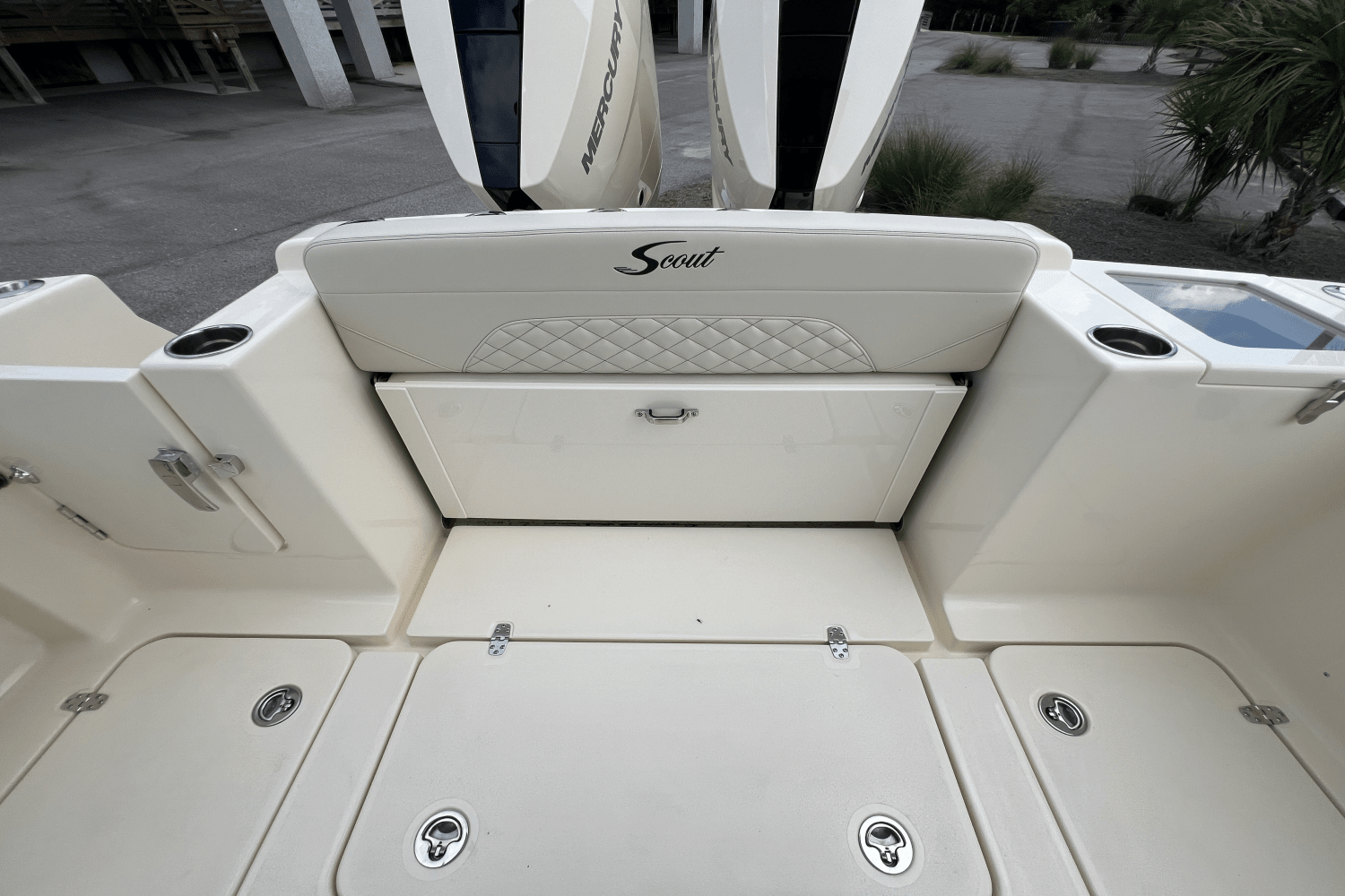 2026 Scout 330 LXF Image Thumbnail #6