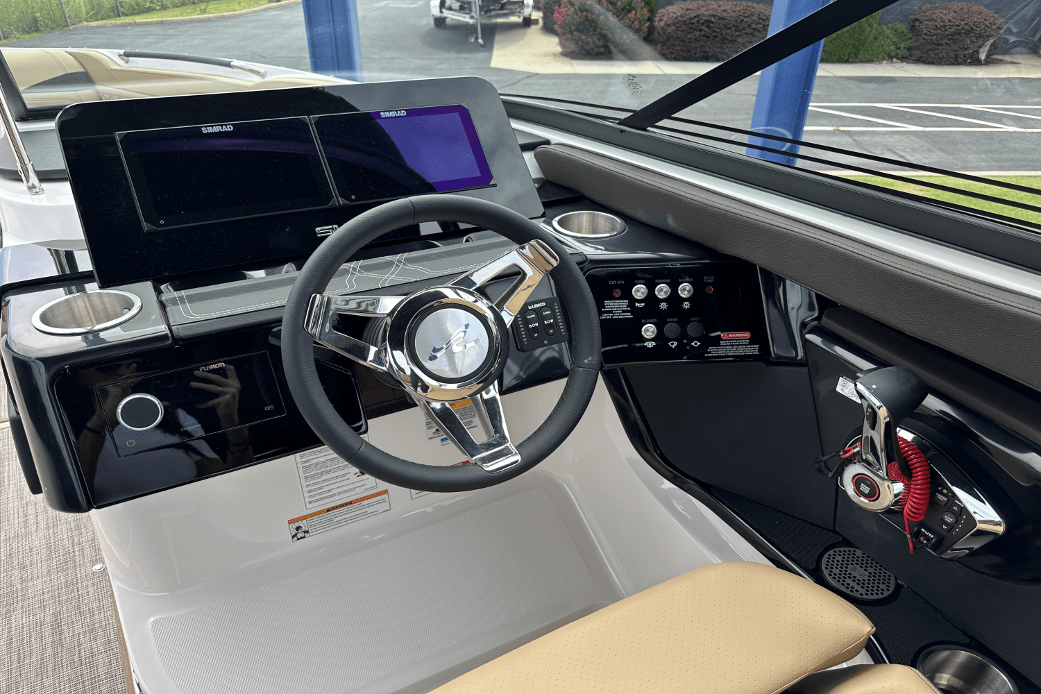 2026 Sea Ray SLX 260 Image Thumbnail #12