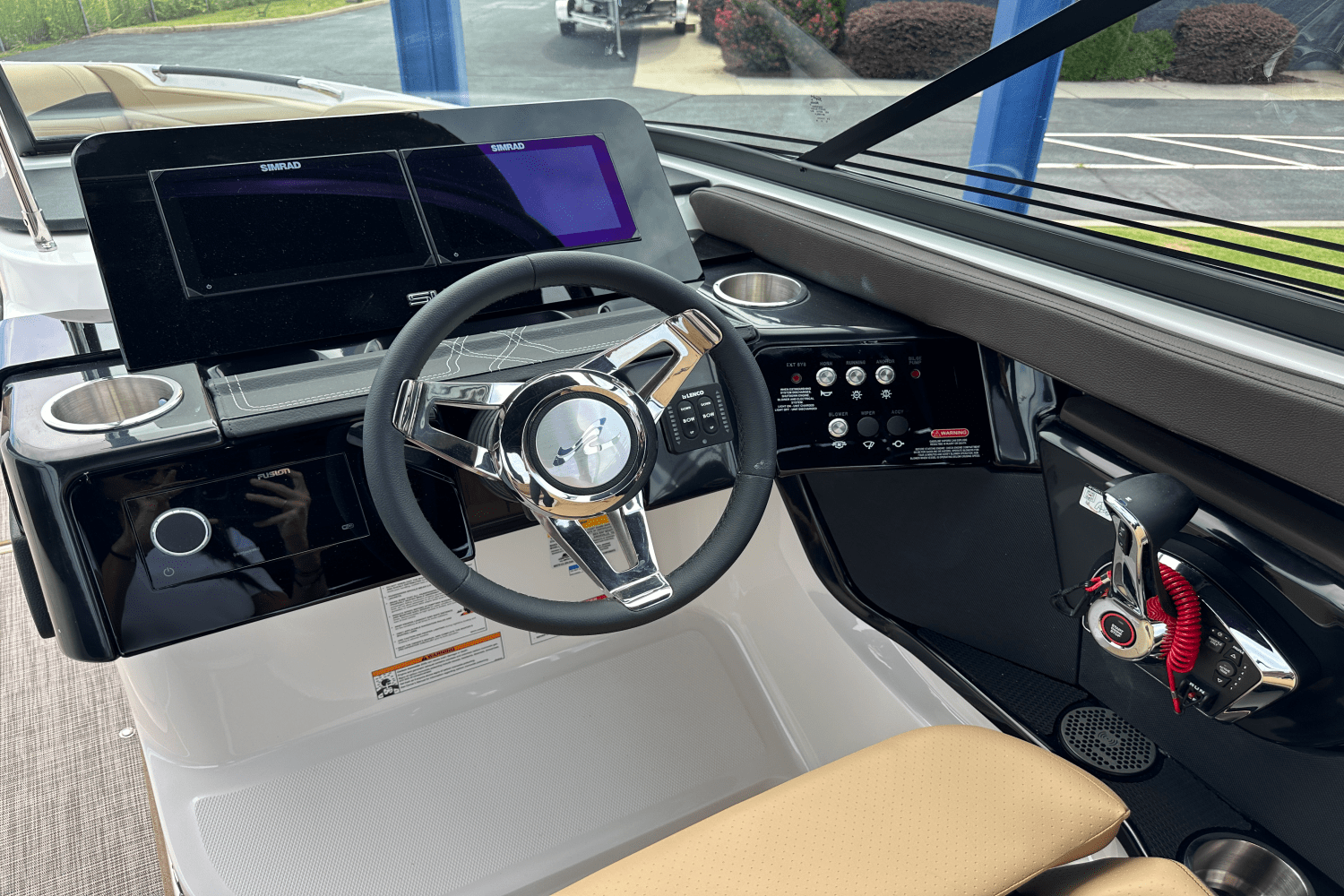 2026 Sea Ray SLX 260 Image Thumbnail #12