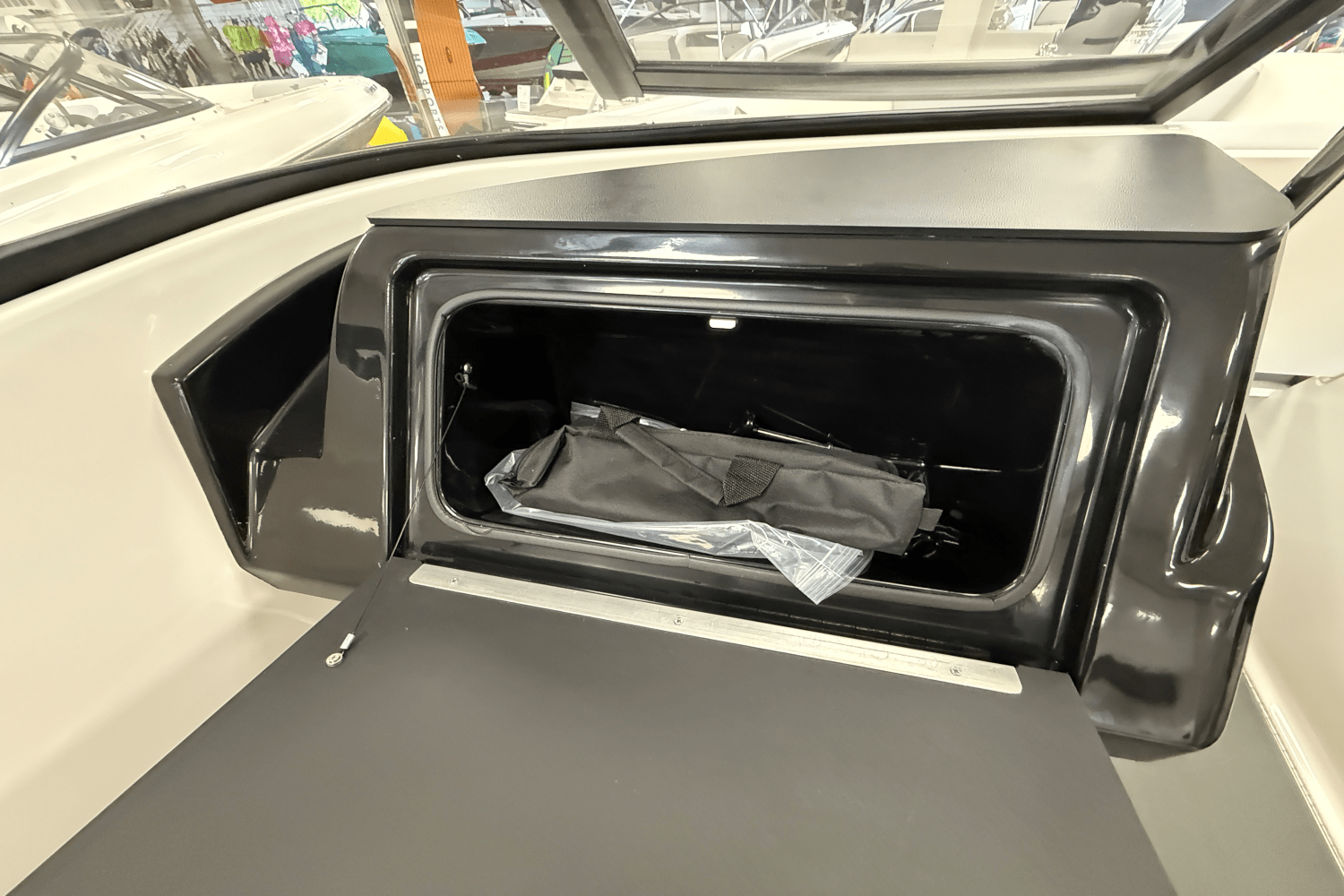 2025 Bayliner V20 Image Thumbnail #22