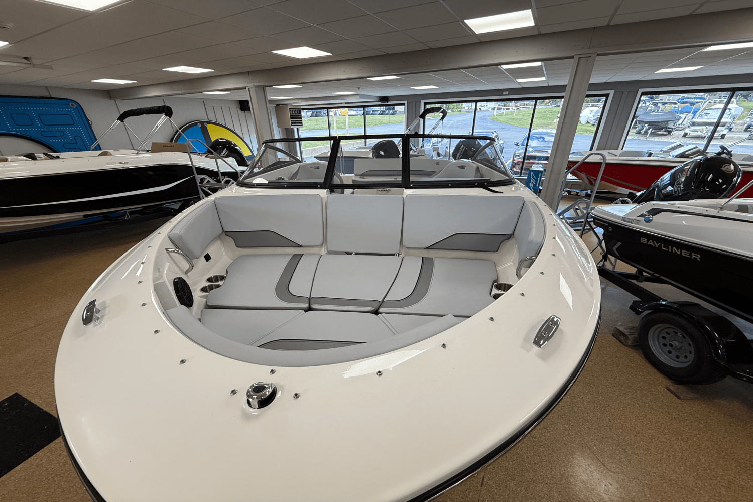 2025 Bayliner V20 Image Thumbnail #24