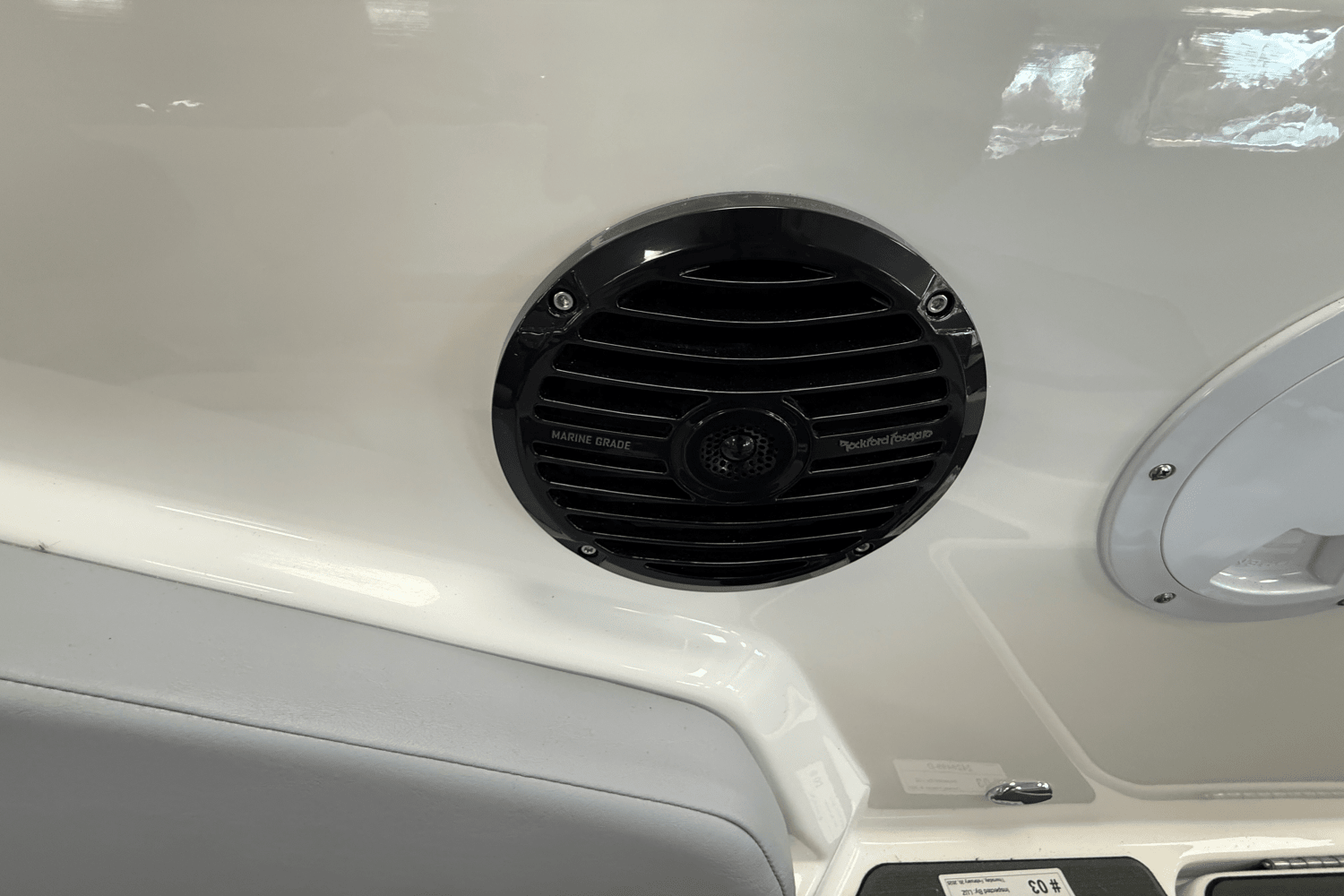 2025 Bayliner V20 Image Thumbnail #21