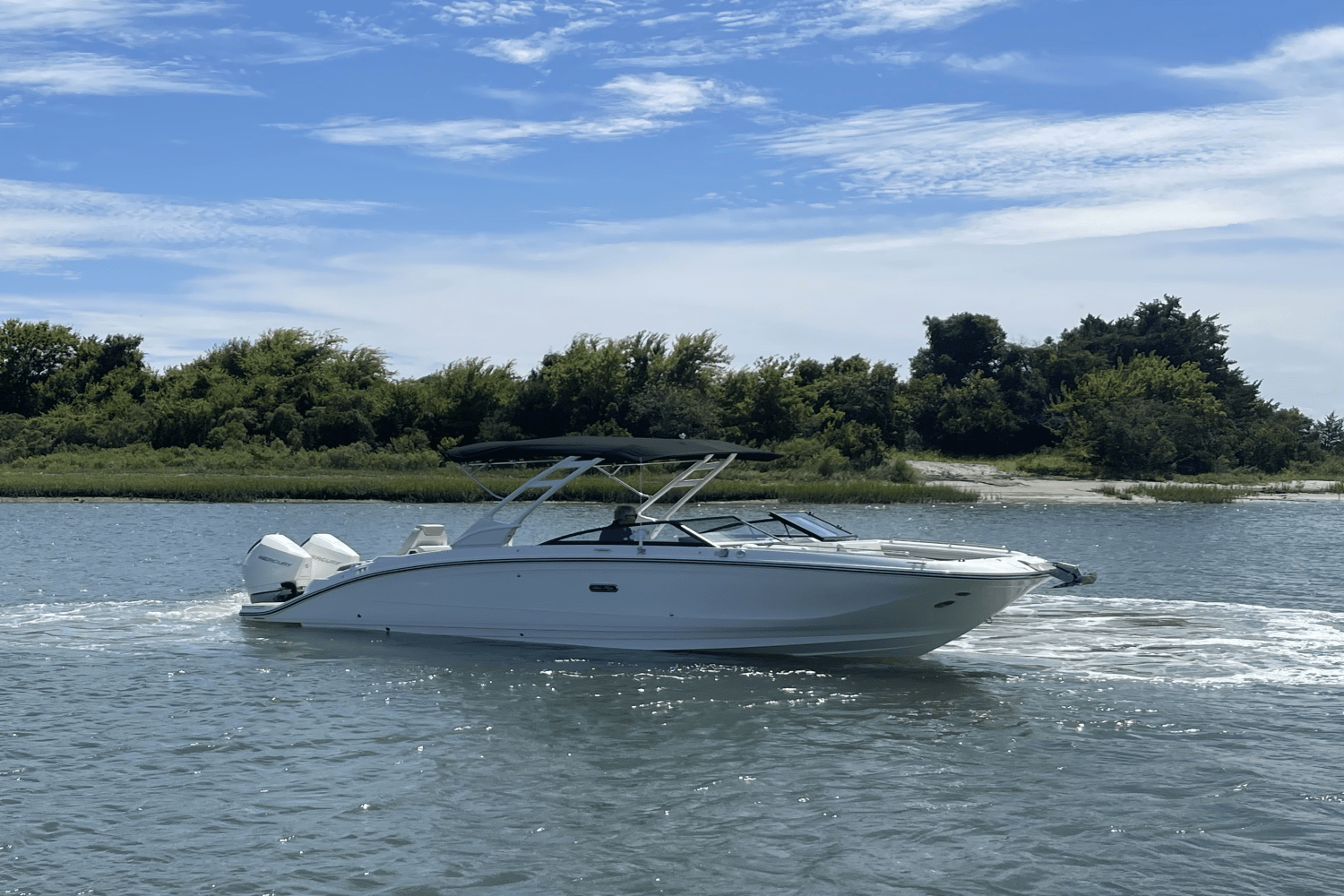 2026 Sea Ray SDX 290 Outboard Image Thumbnail #1