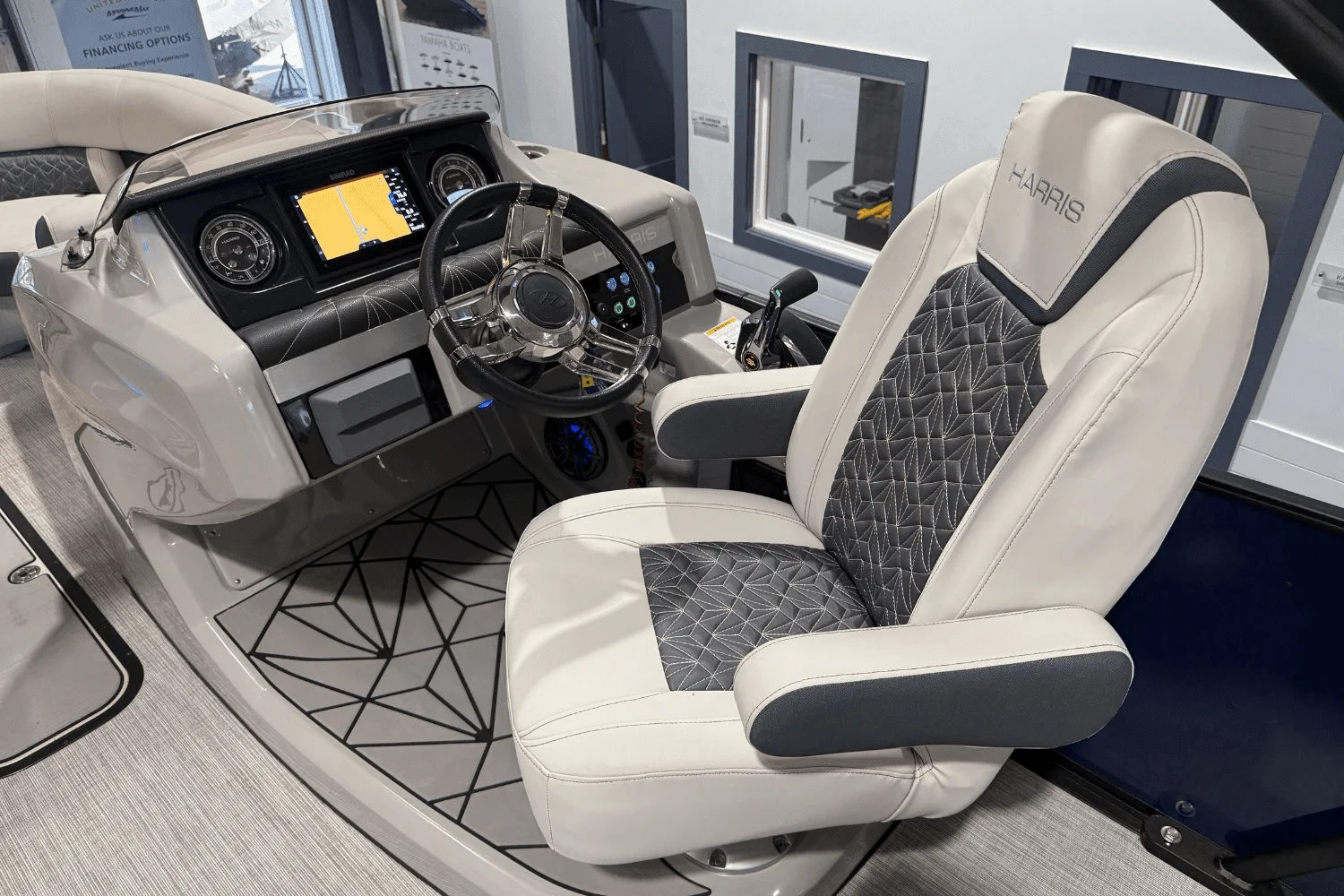 2023 Harris 230 GRAND MARINER Image Thumbnail #18