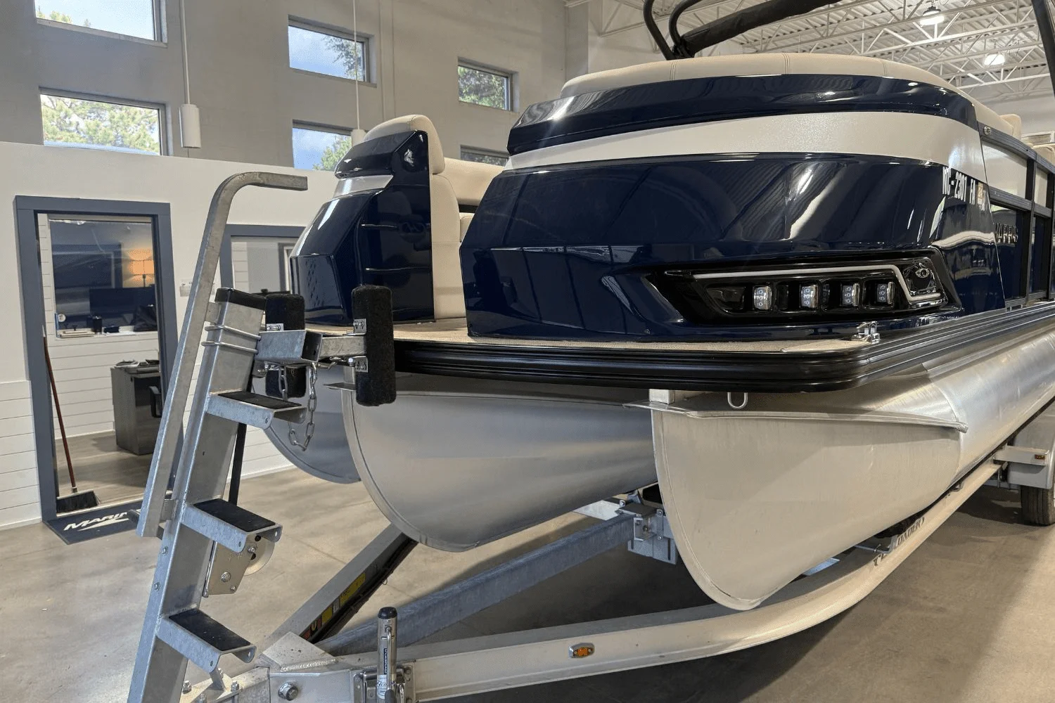 2023 Harris 230 GRAND MARINER Image Thumbnail #32