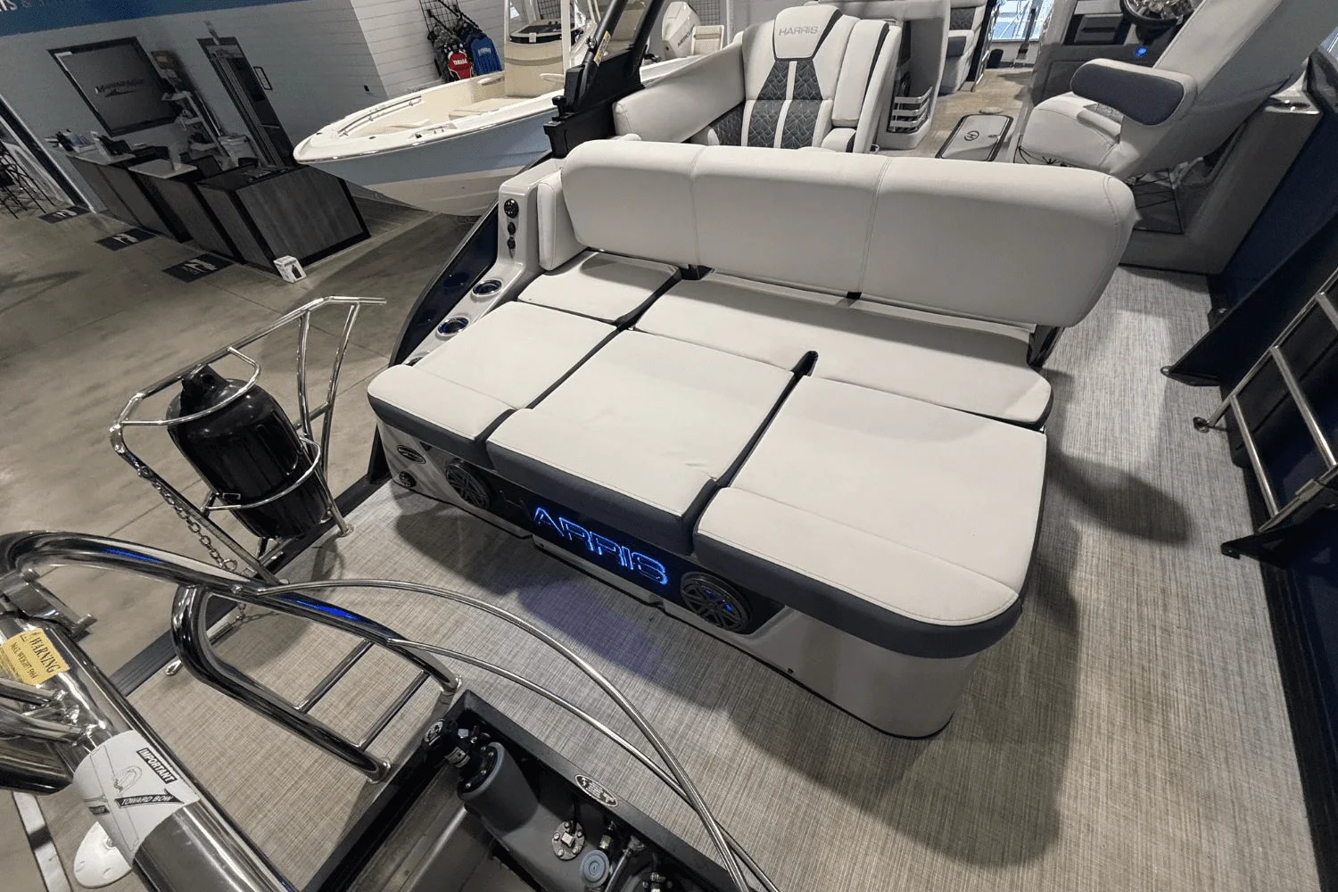 2023 Harris 230 GRAND MARINER Image Thumbnail #8