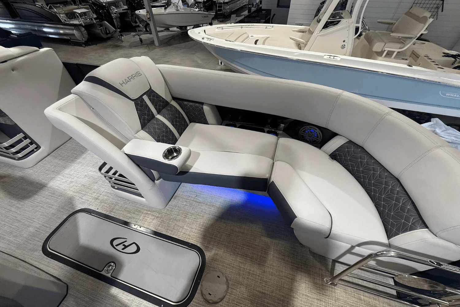 2023 Harris 230 GRAND MARINER Image Thumbnail #29