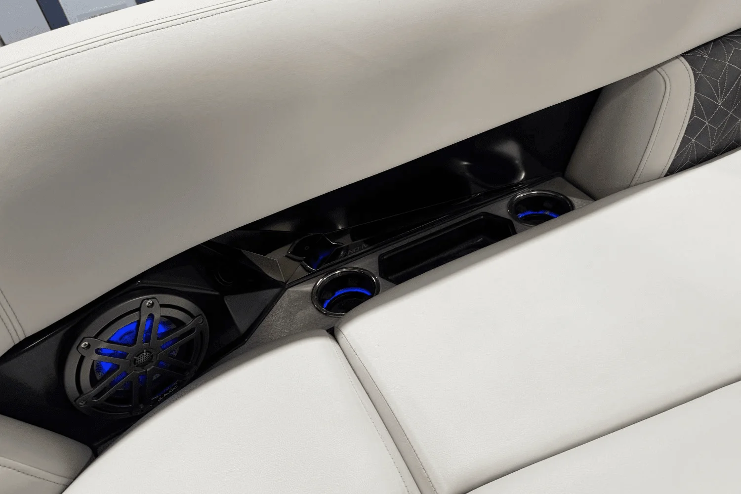 2023 Harris 230 GRAND MARINER Image Thumbnail #31