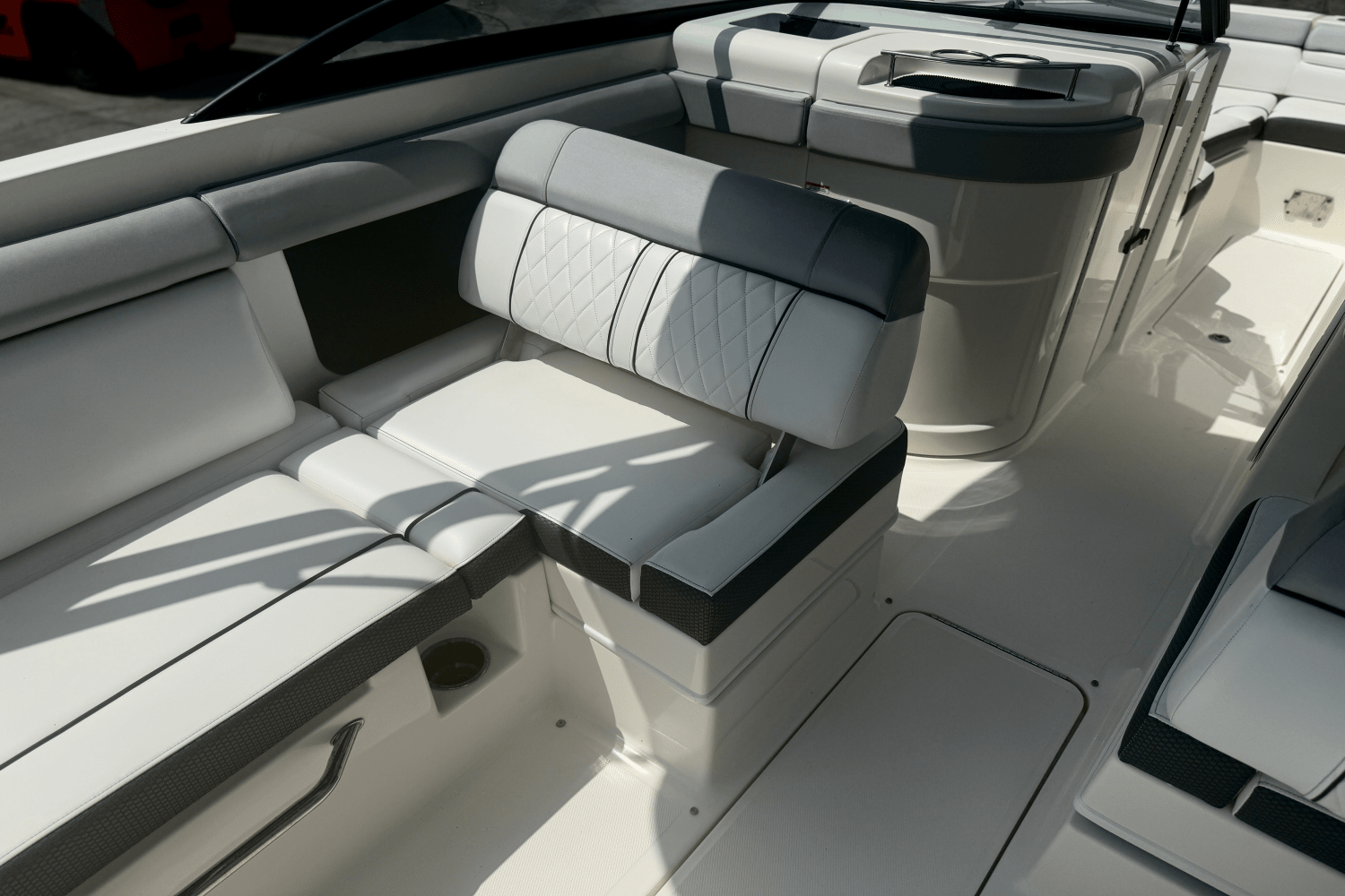 2016 Sea Ray 270 SUNDECK OUTBOARD Image Thumbnail #26