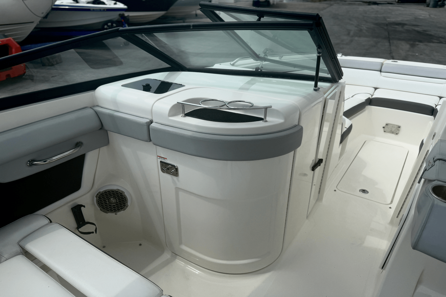 2016 Sea Ray 270 SUNDECK OUTBOARD Image Thumbnail #31