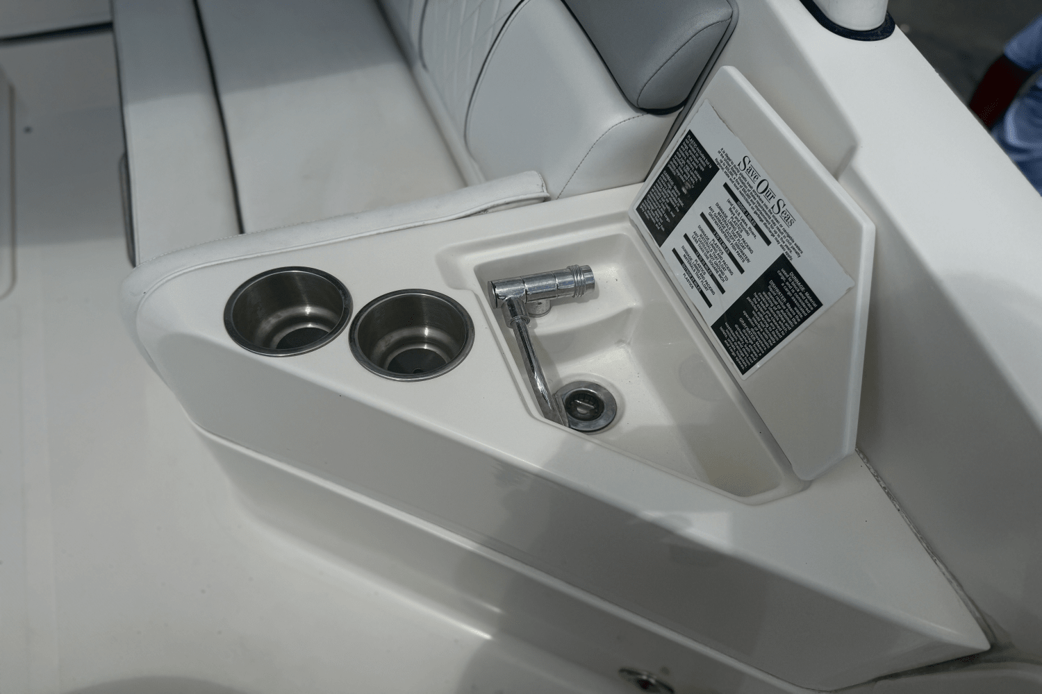 2016 Sea Ray 270 SUNDECK OUTBOARD Image Thumbnail #19