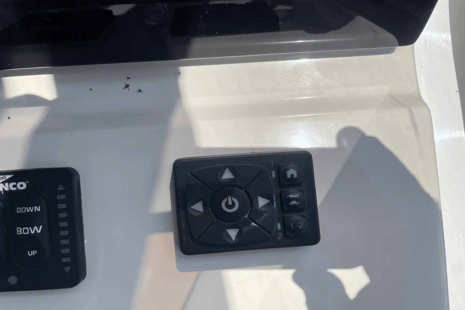 2024 Boston Whaler 325 CONQUEST Image Thumbnail #32