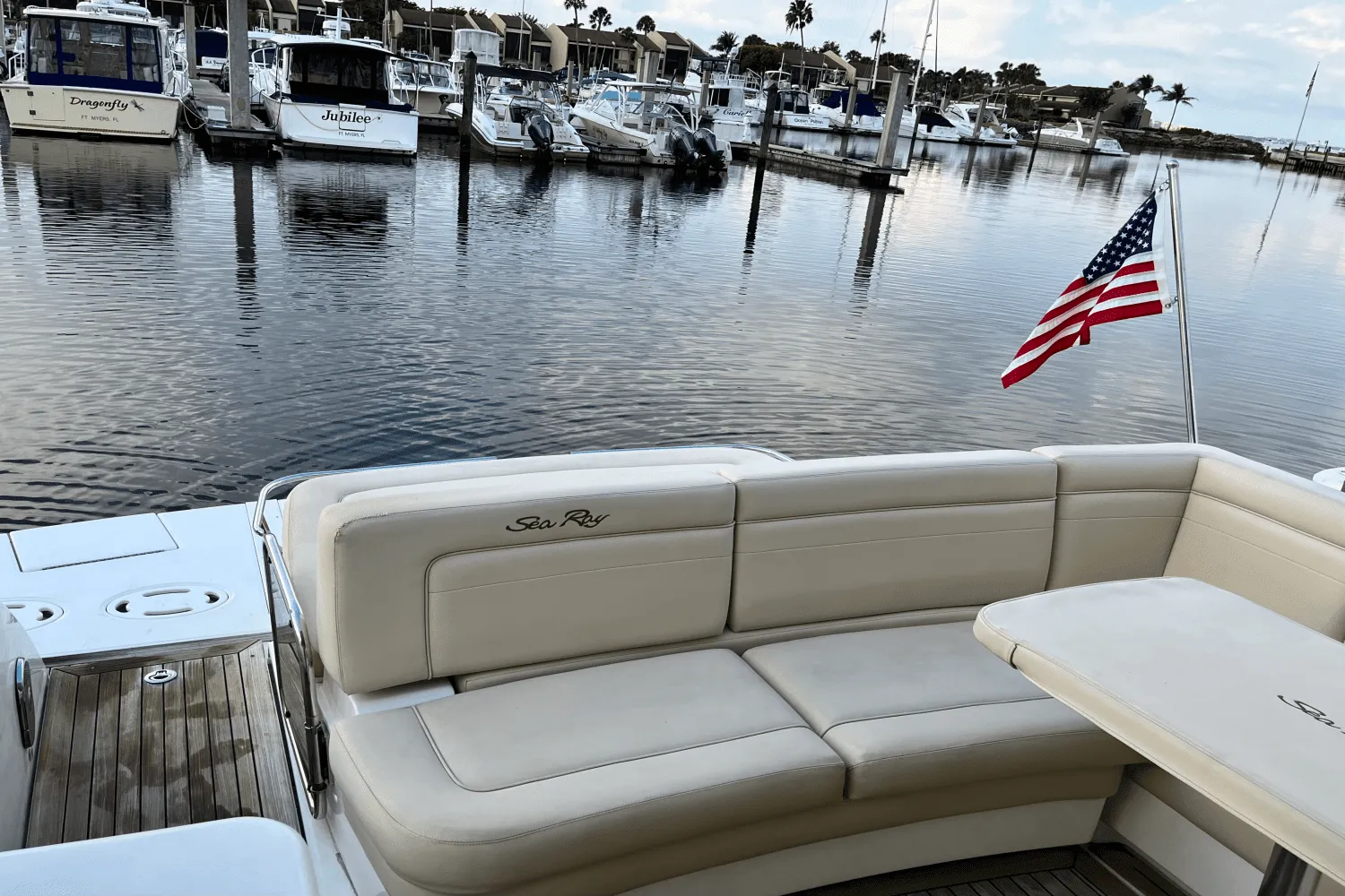 2015 Sea Ray 450 SUNDANCER Image Thumbnail #18