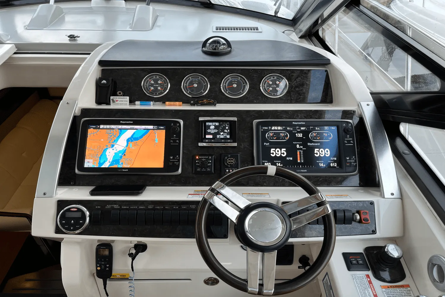 2015 Sea Ray 450 SUNDANCER Image Thumbnail #20