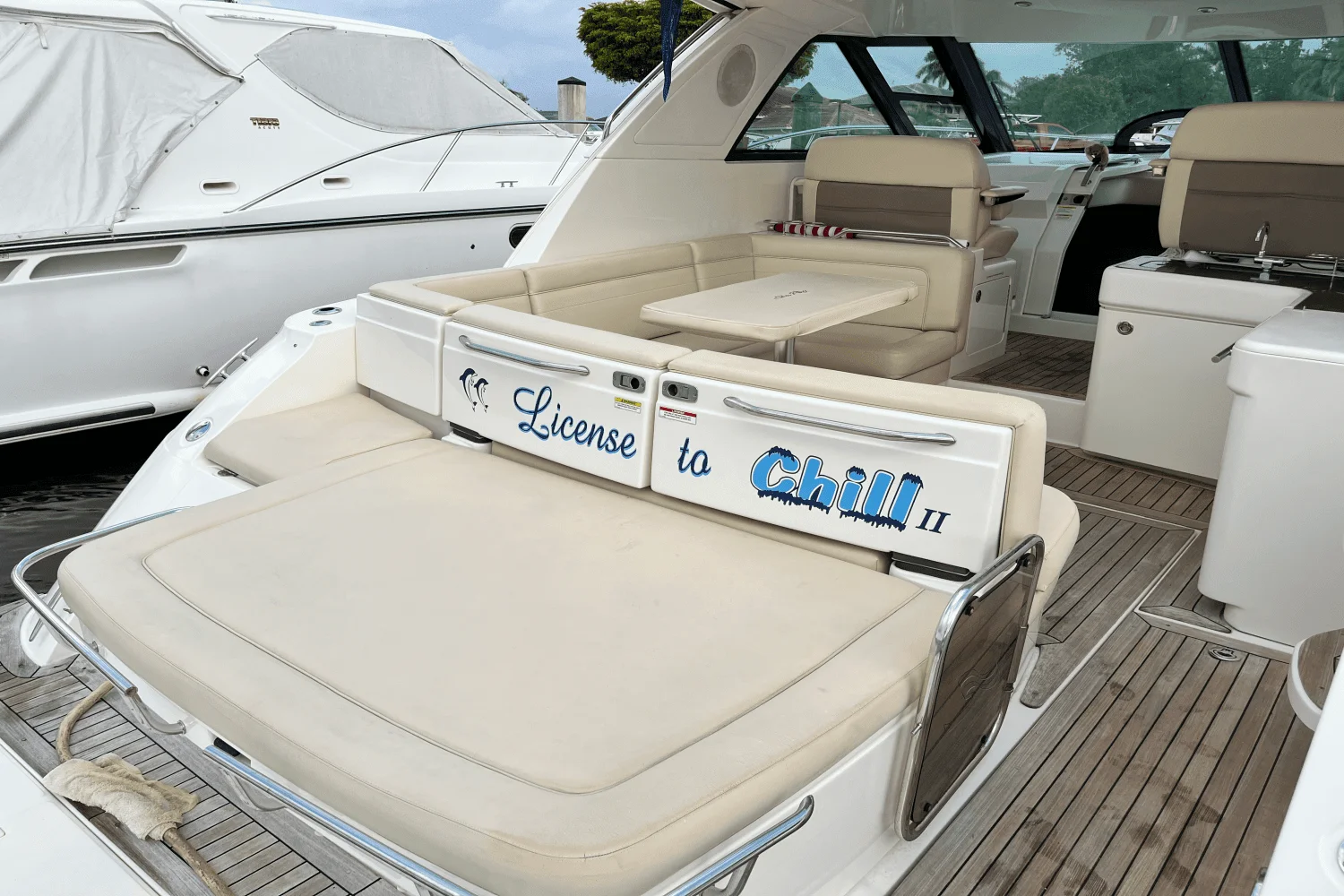 2015 Sea Ray 450 SUNDANCER Image Thumbnail #10