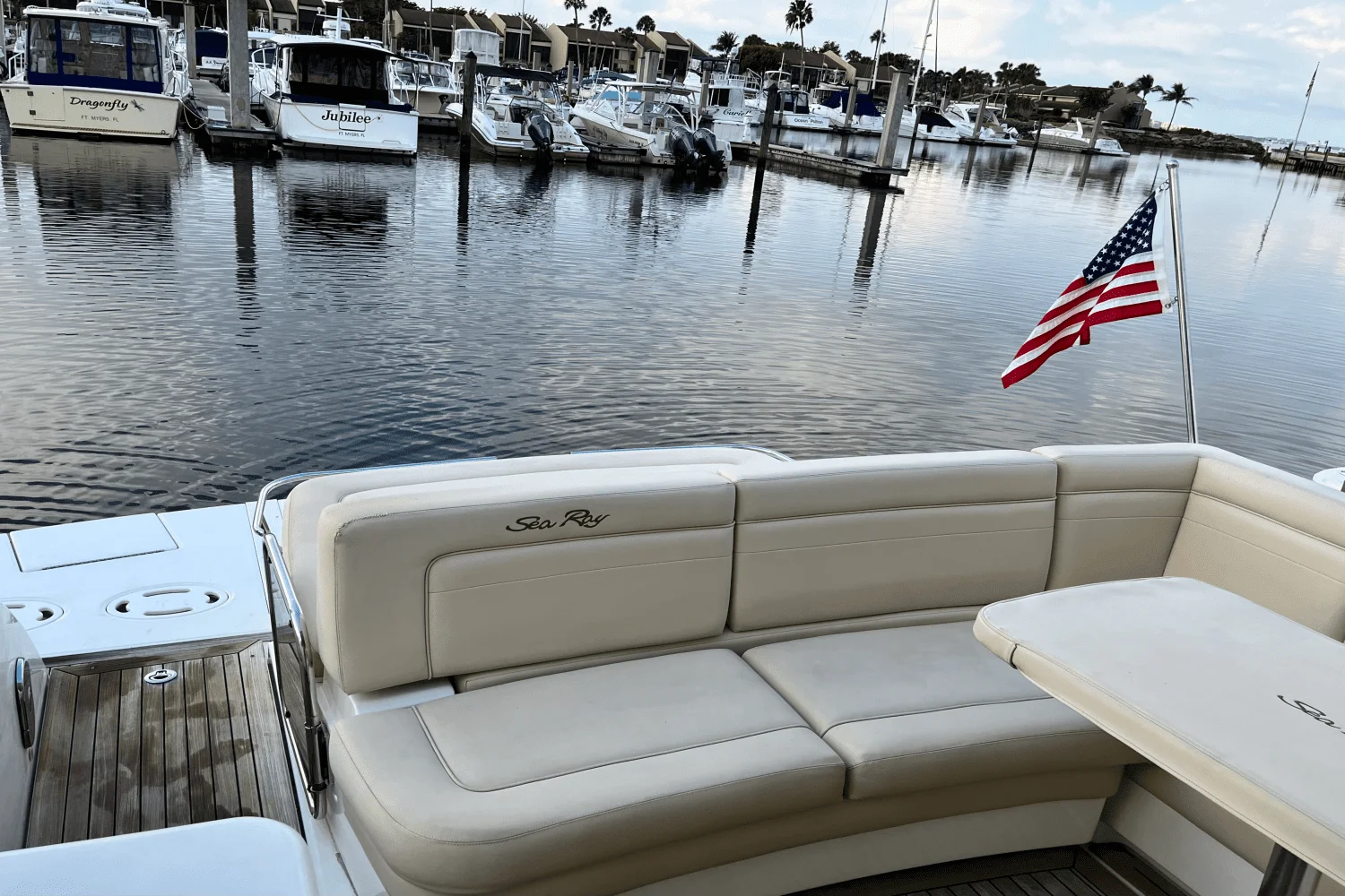 2015 Sea Ray 450 SUNDANCER Image Thumbnail #18